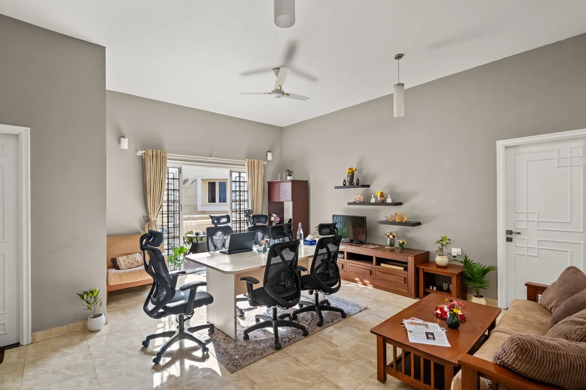 Property photo - Workspace