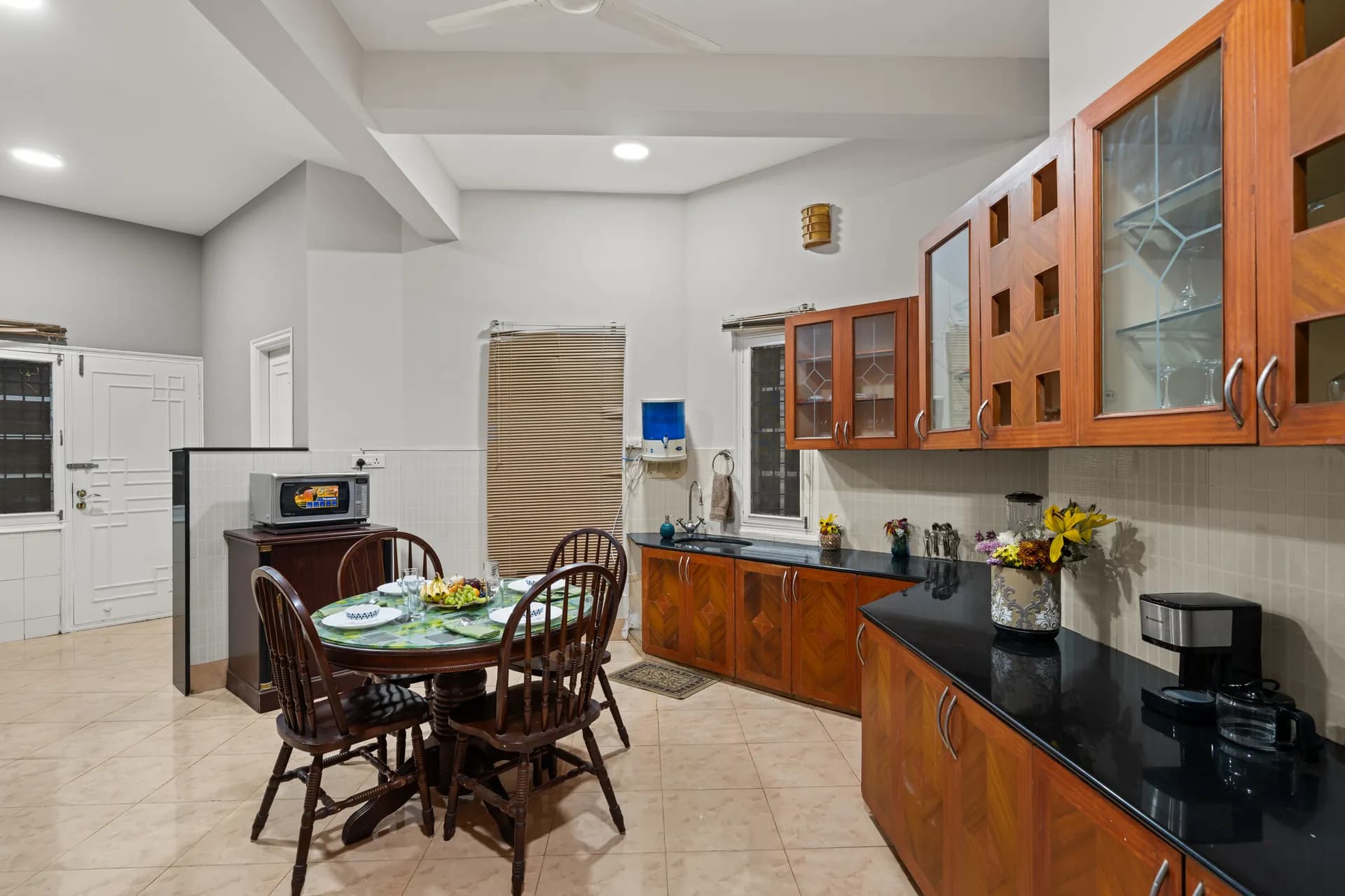 Property photo - Kitchen