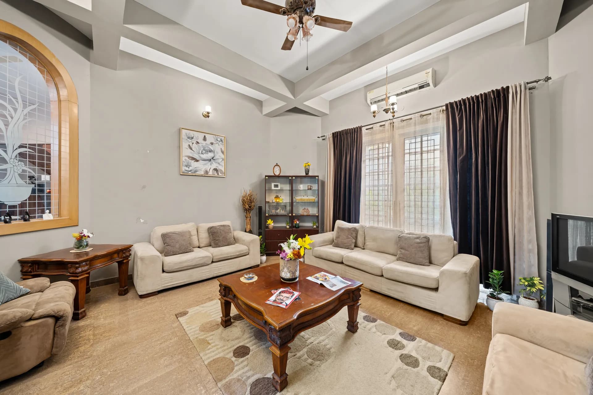 Property photo - Living Area