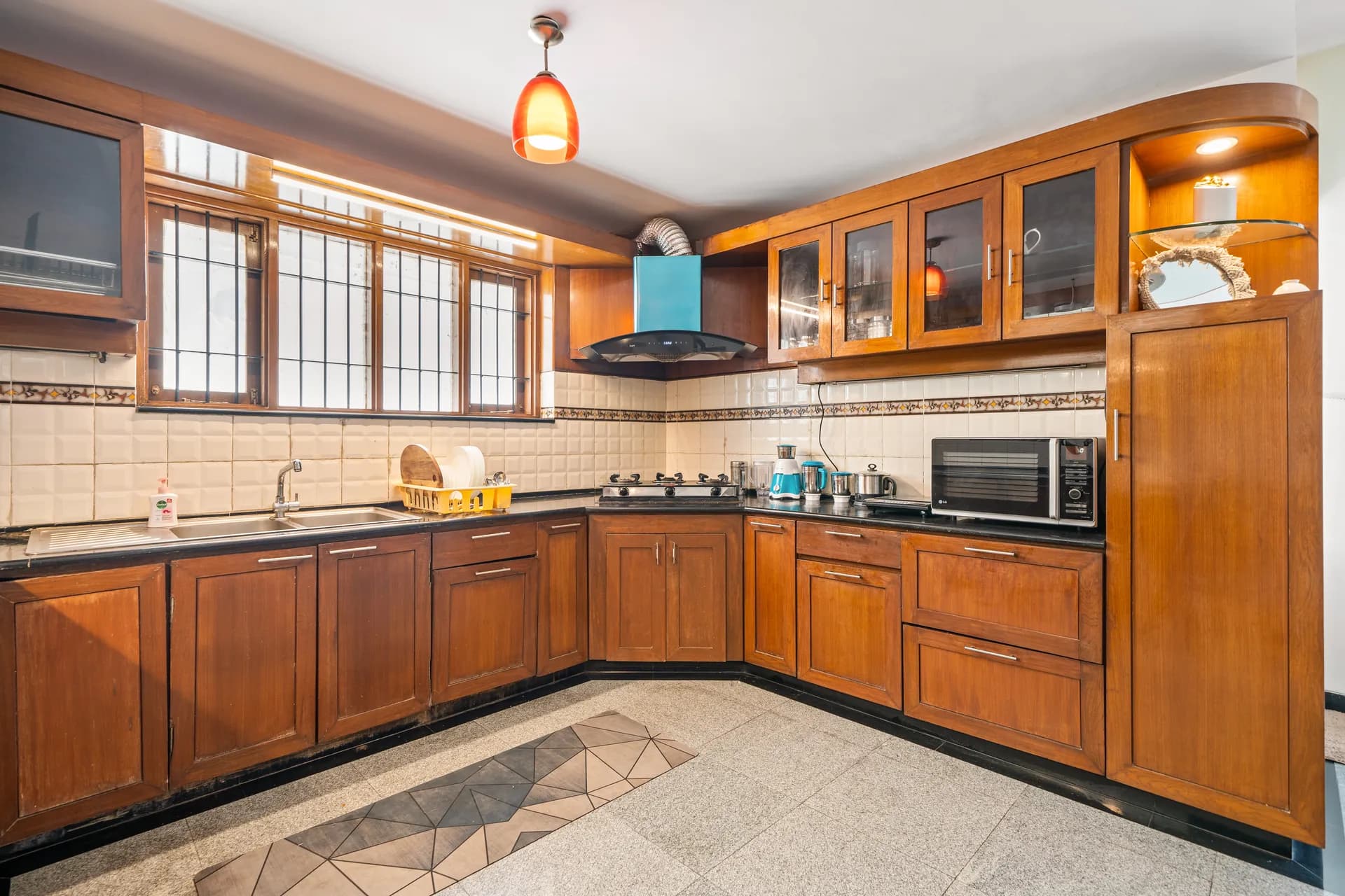Property photo - Kitchen