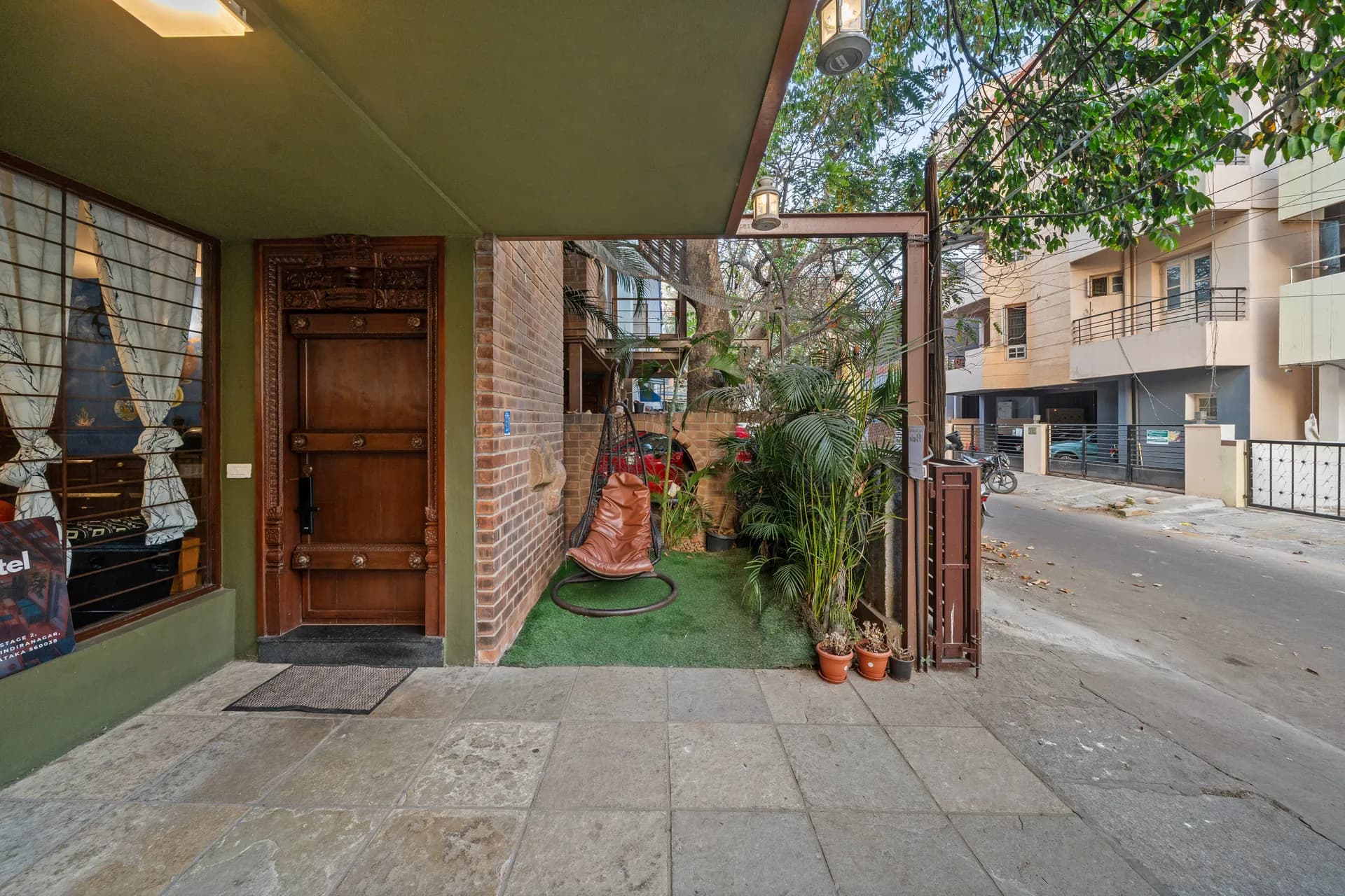 Property photo - Entrance and Parking