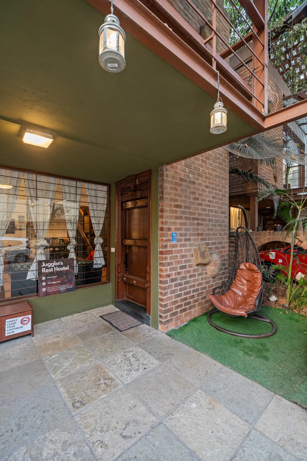 Property photo - Entrance and Parking