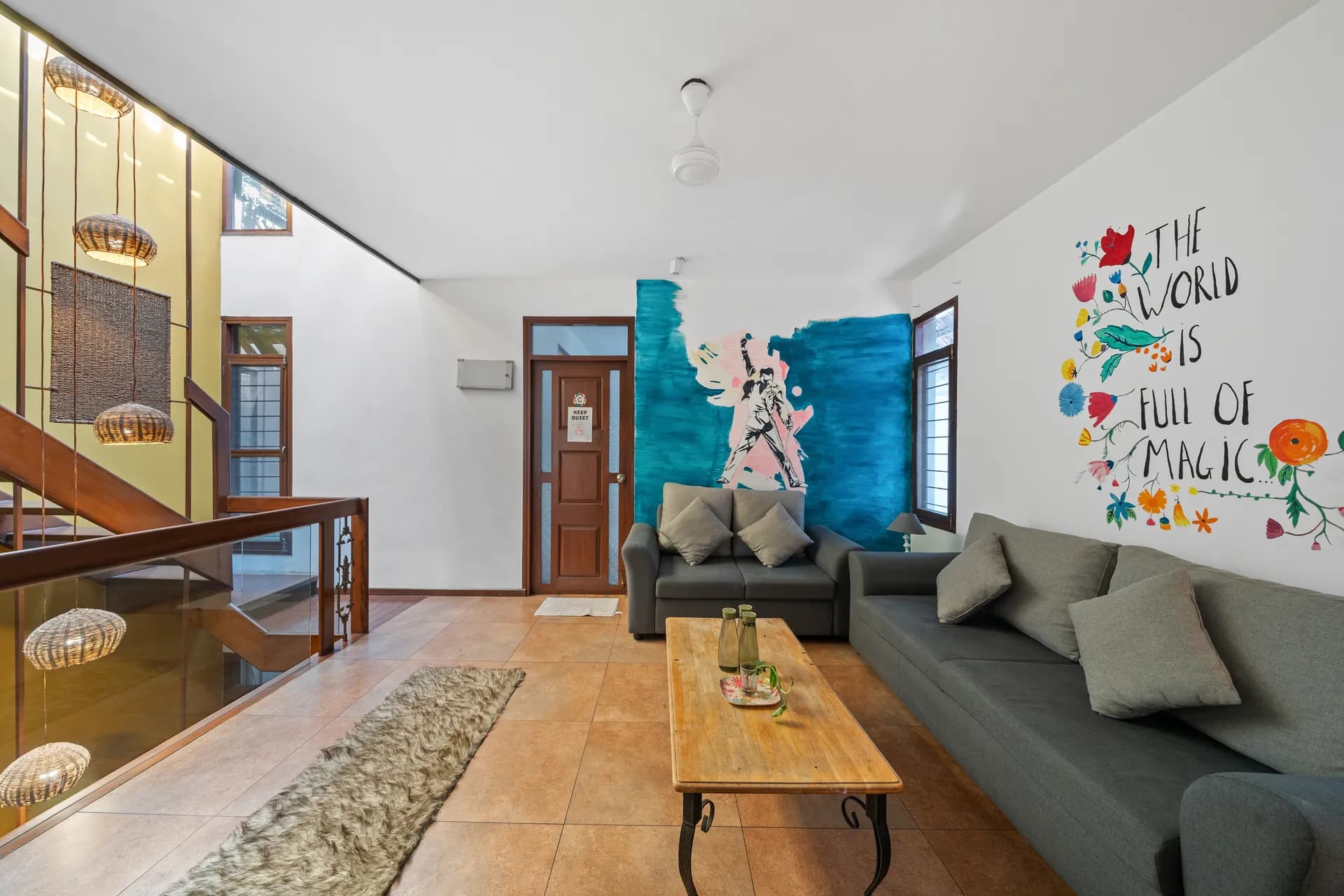 Property photo - Lounge