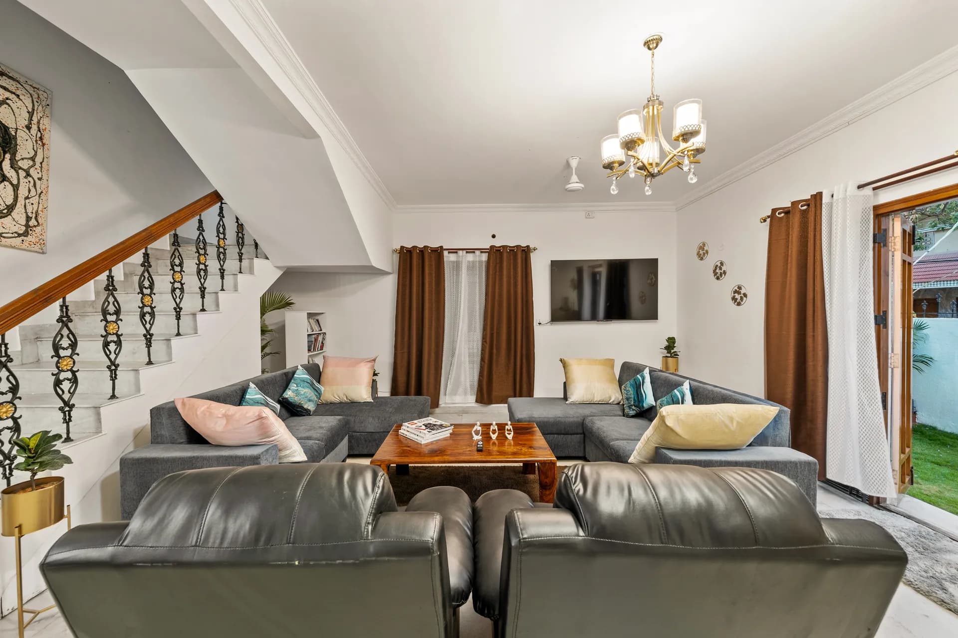 Property photo - Living Area