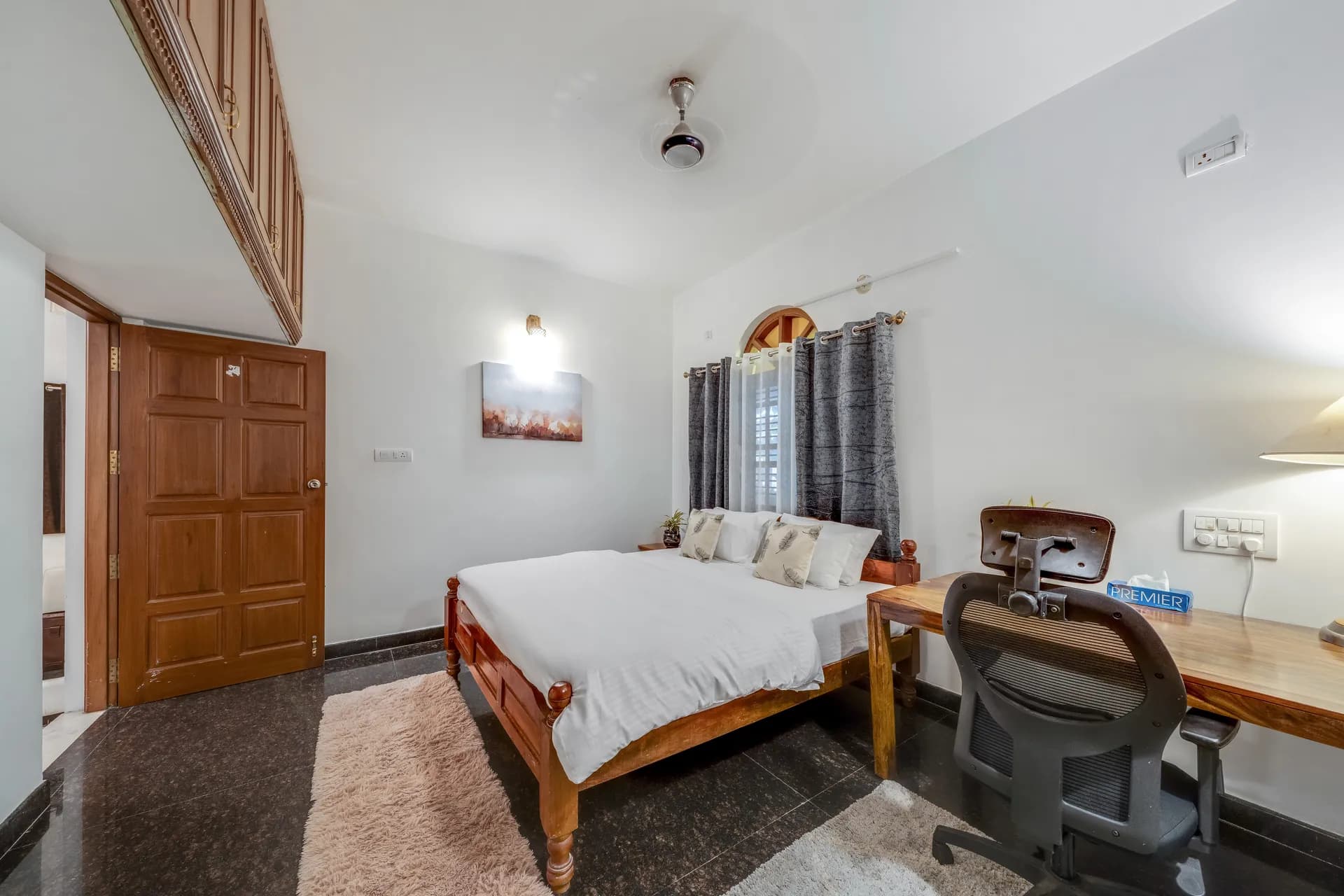 Fifth Bedroom preview