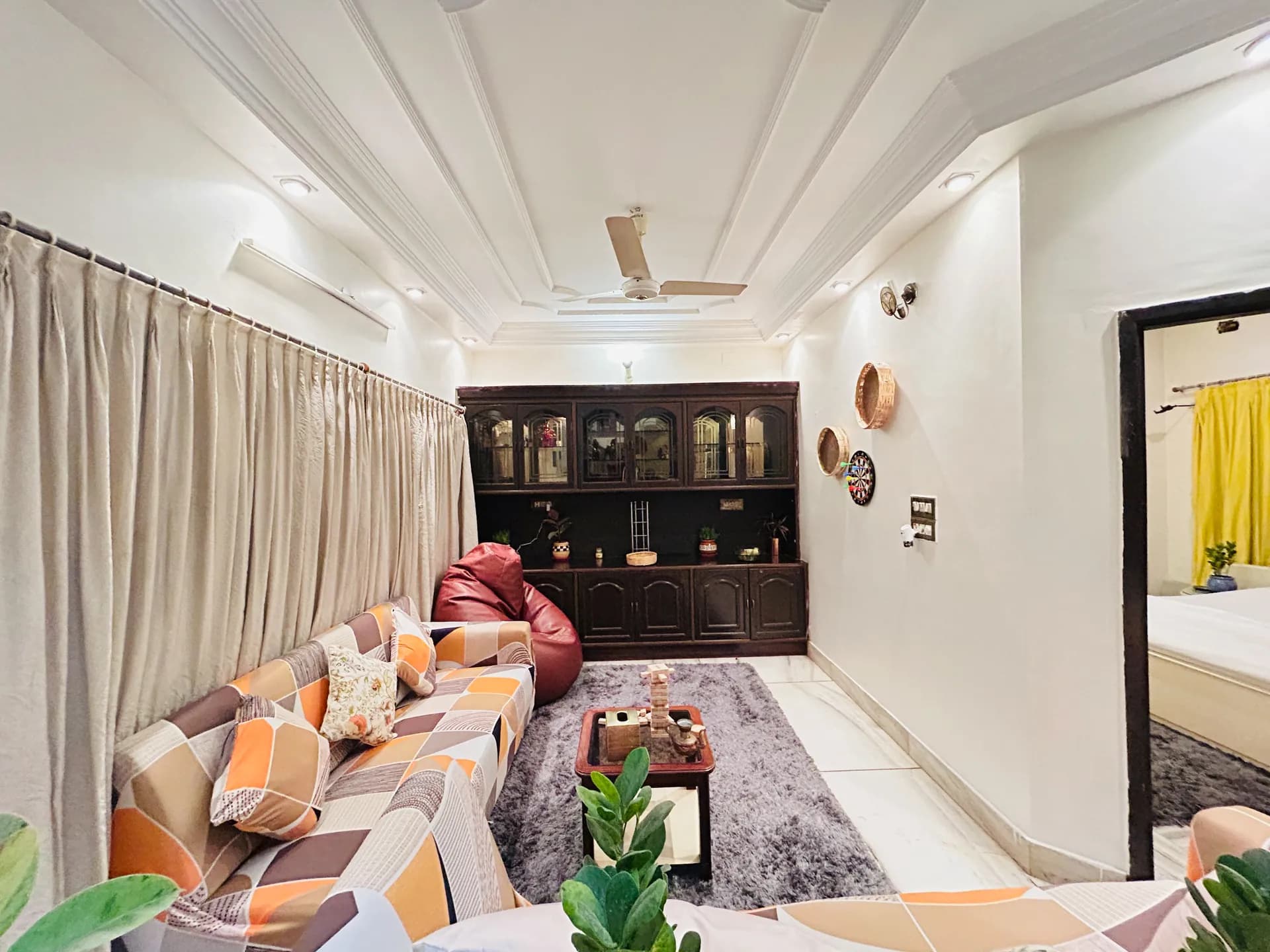 Property photo - Lounge