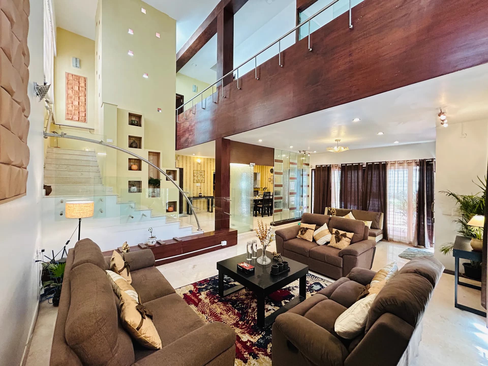 Billionaires Glasshouse