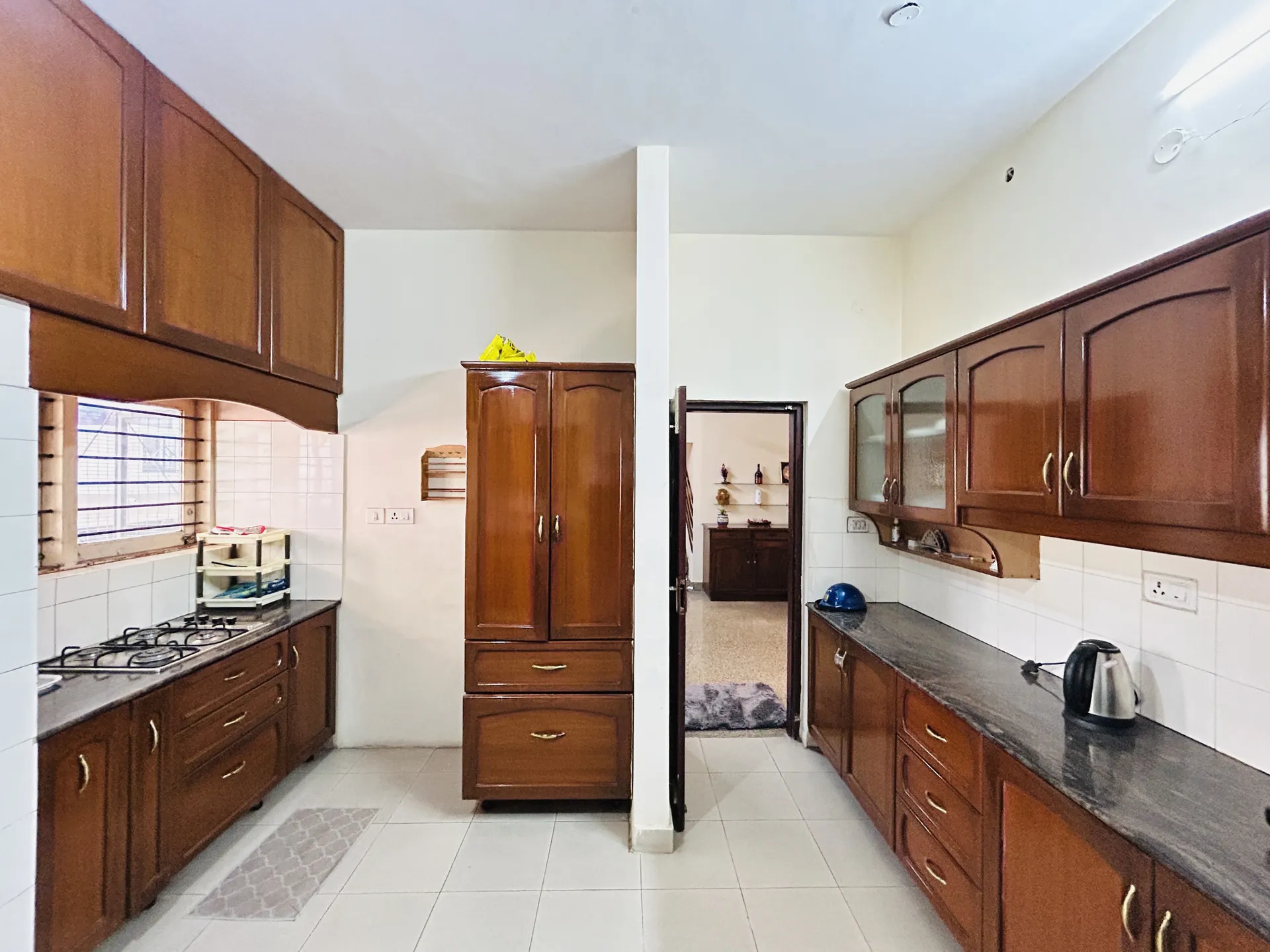 Property photo - Kitchen