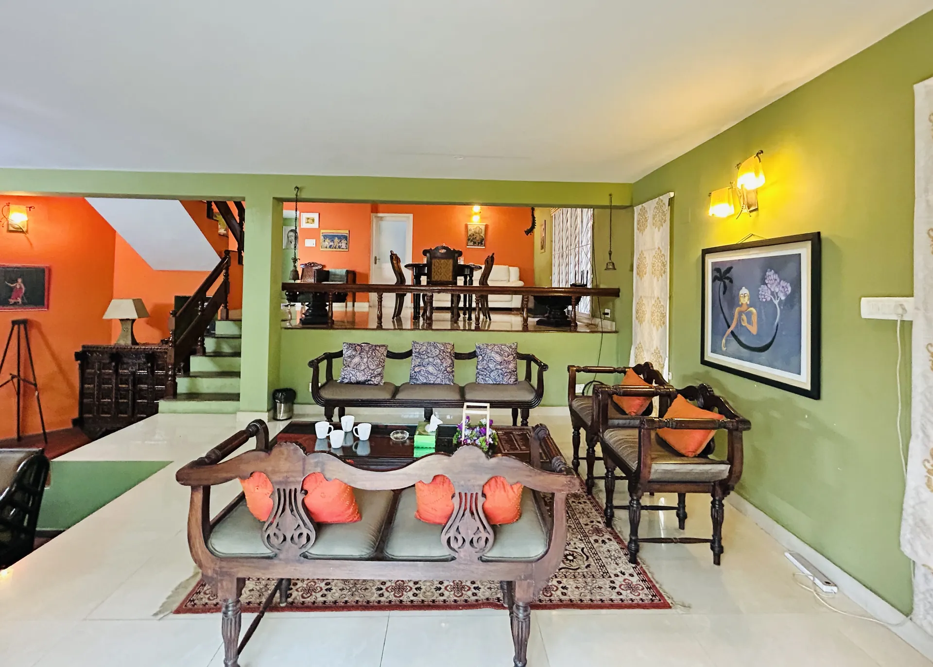 Property photo - Lounge