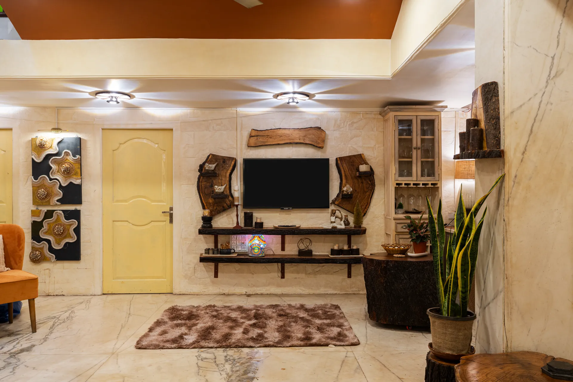 Property photo - Living Area