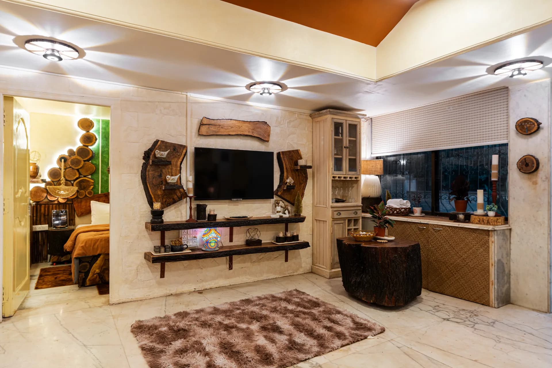 Property photo - Living Area