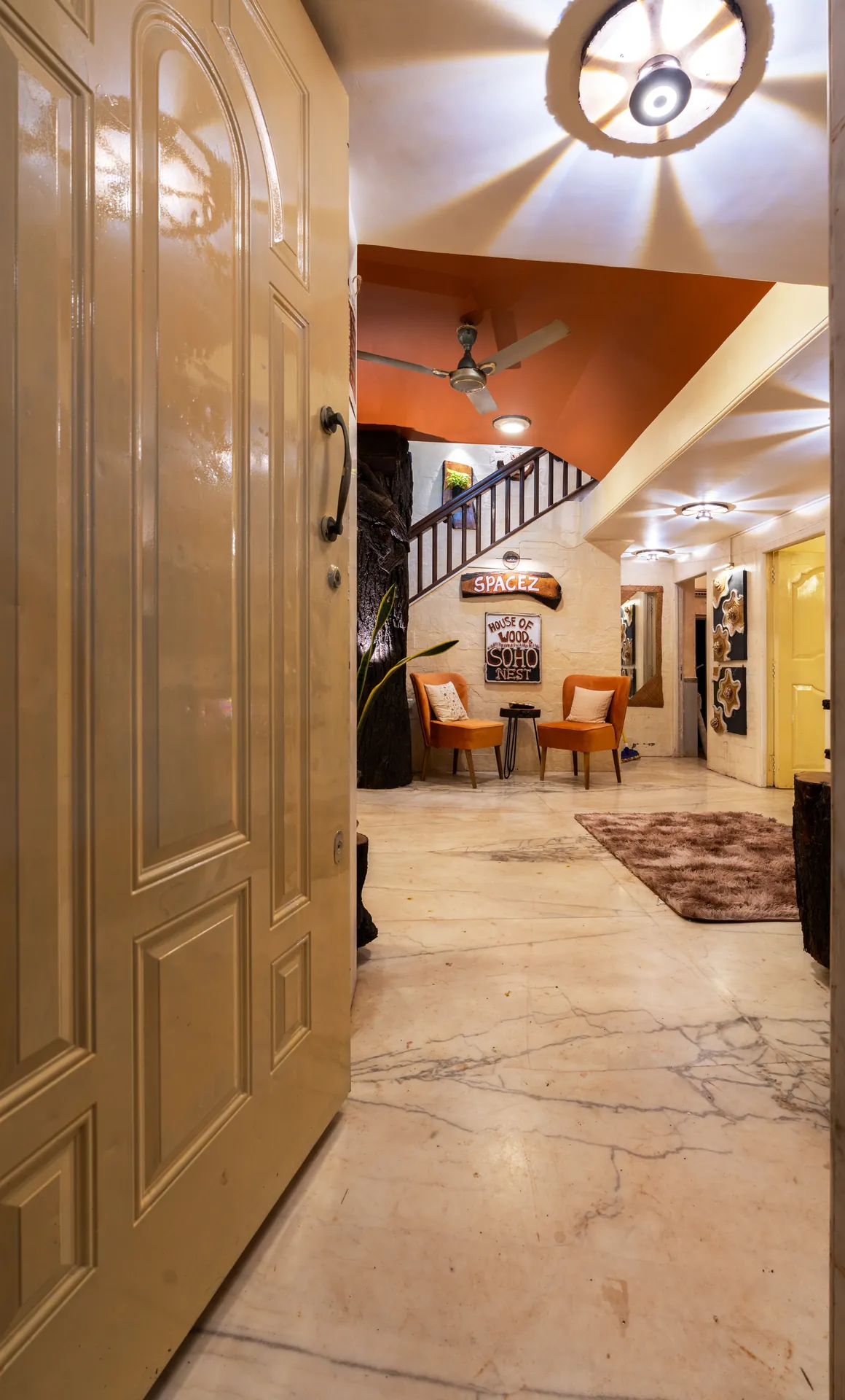 Property photo - Entrance and Parking