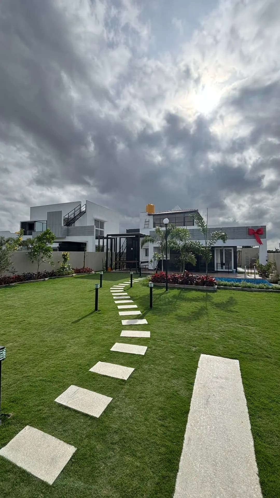 Property photo - Entrance and Parking