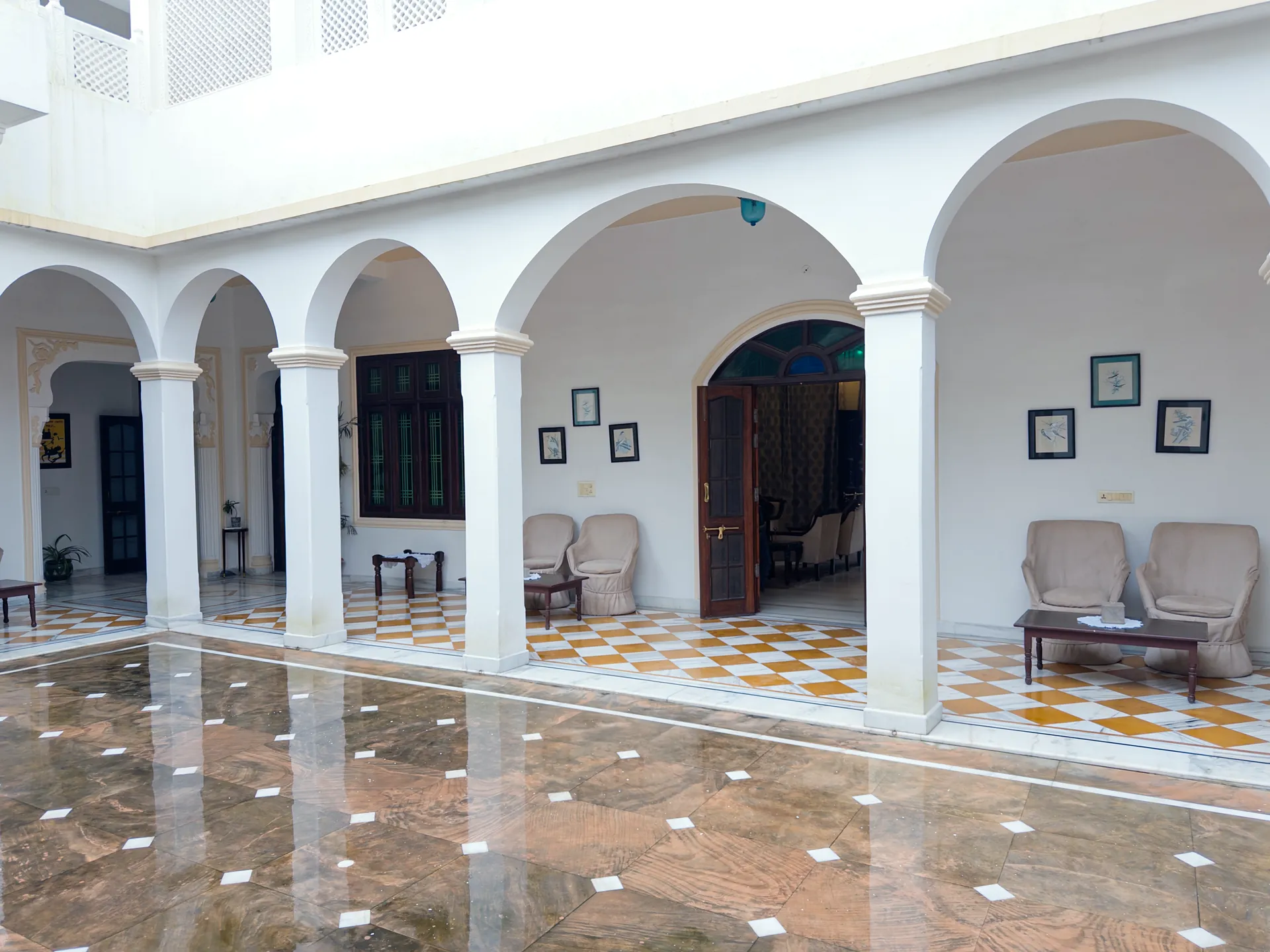 Talabgaon Bagh