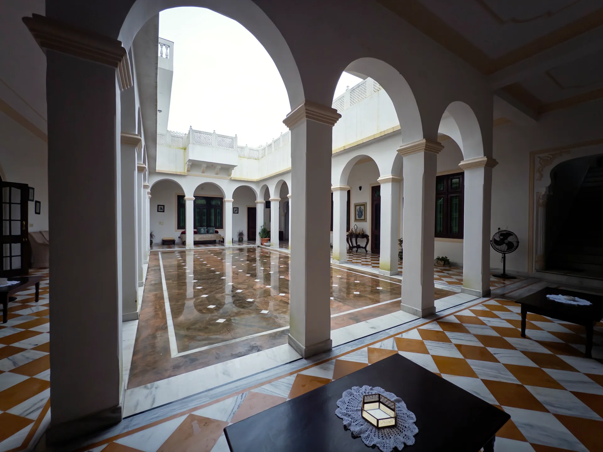 Property photo - Indoor Courtyard