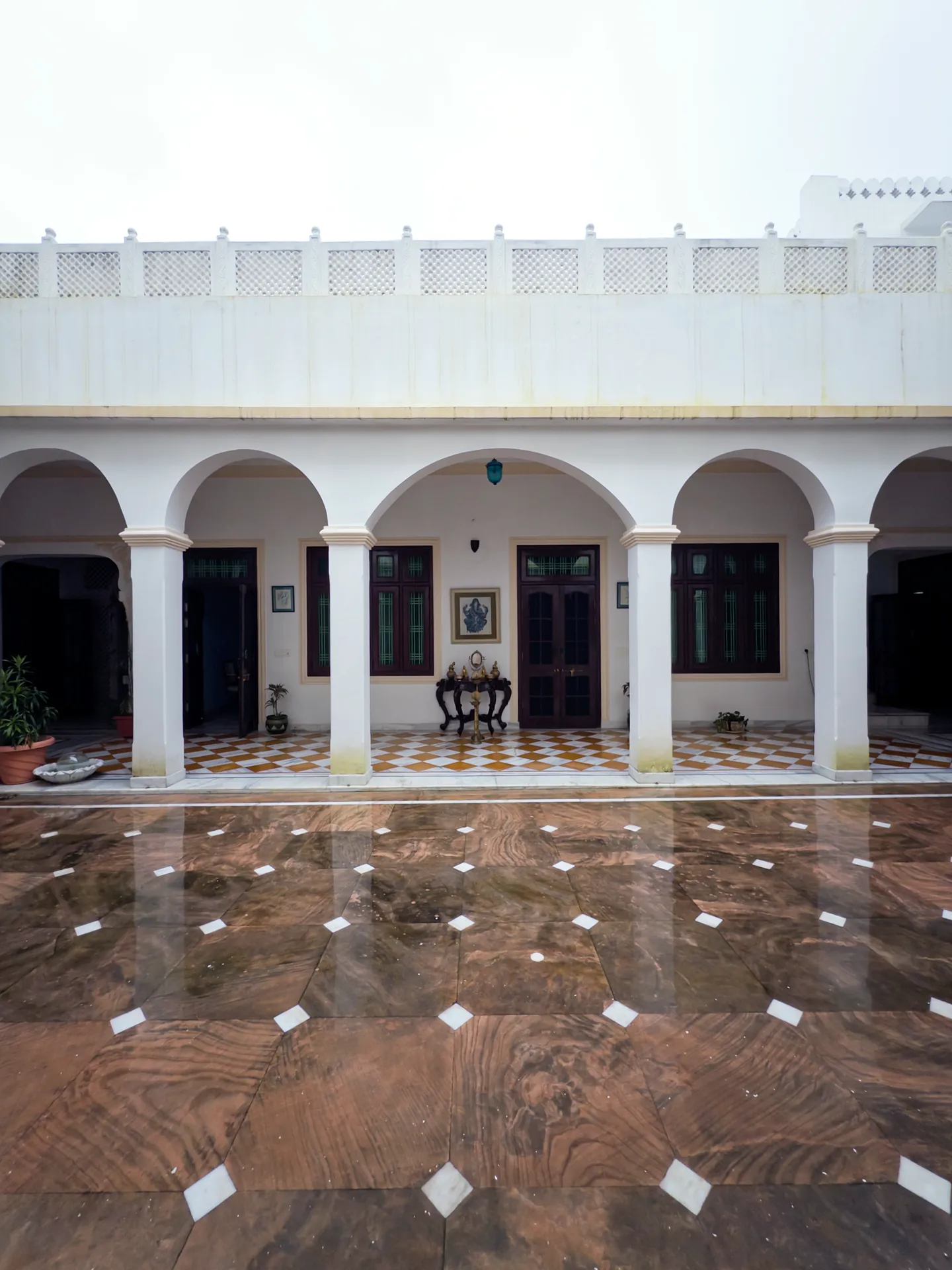 Property photo - Indoor Courtyard