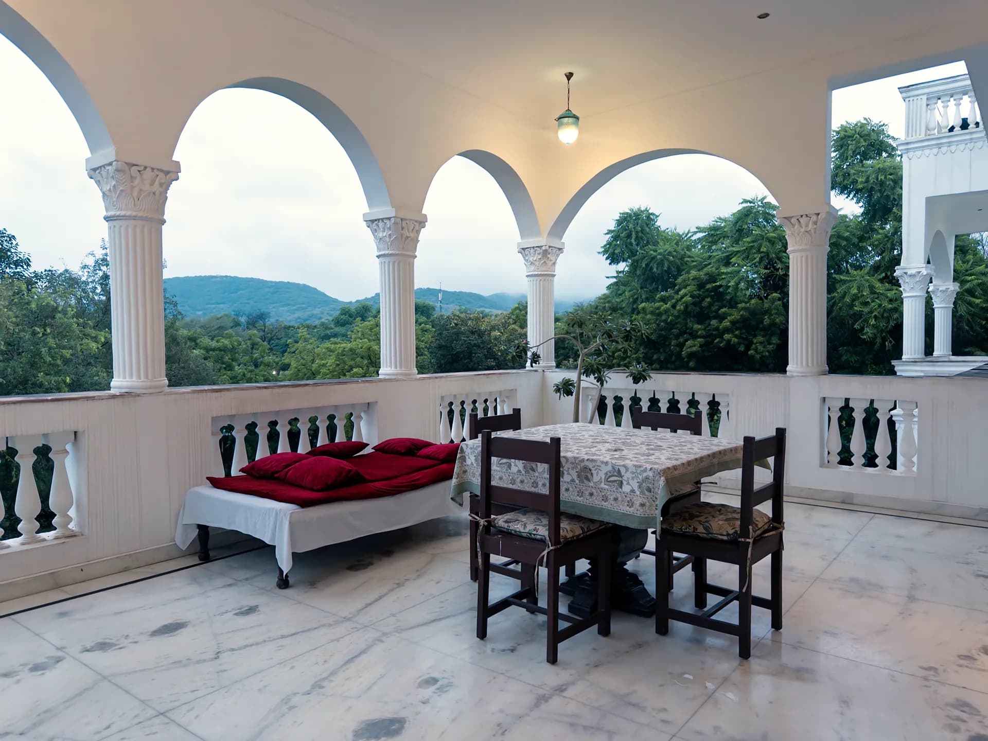 Talabgaon Bagh