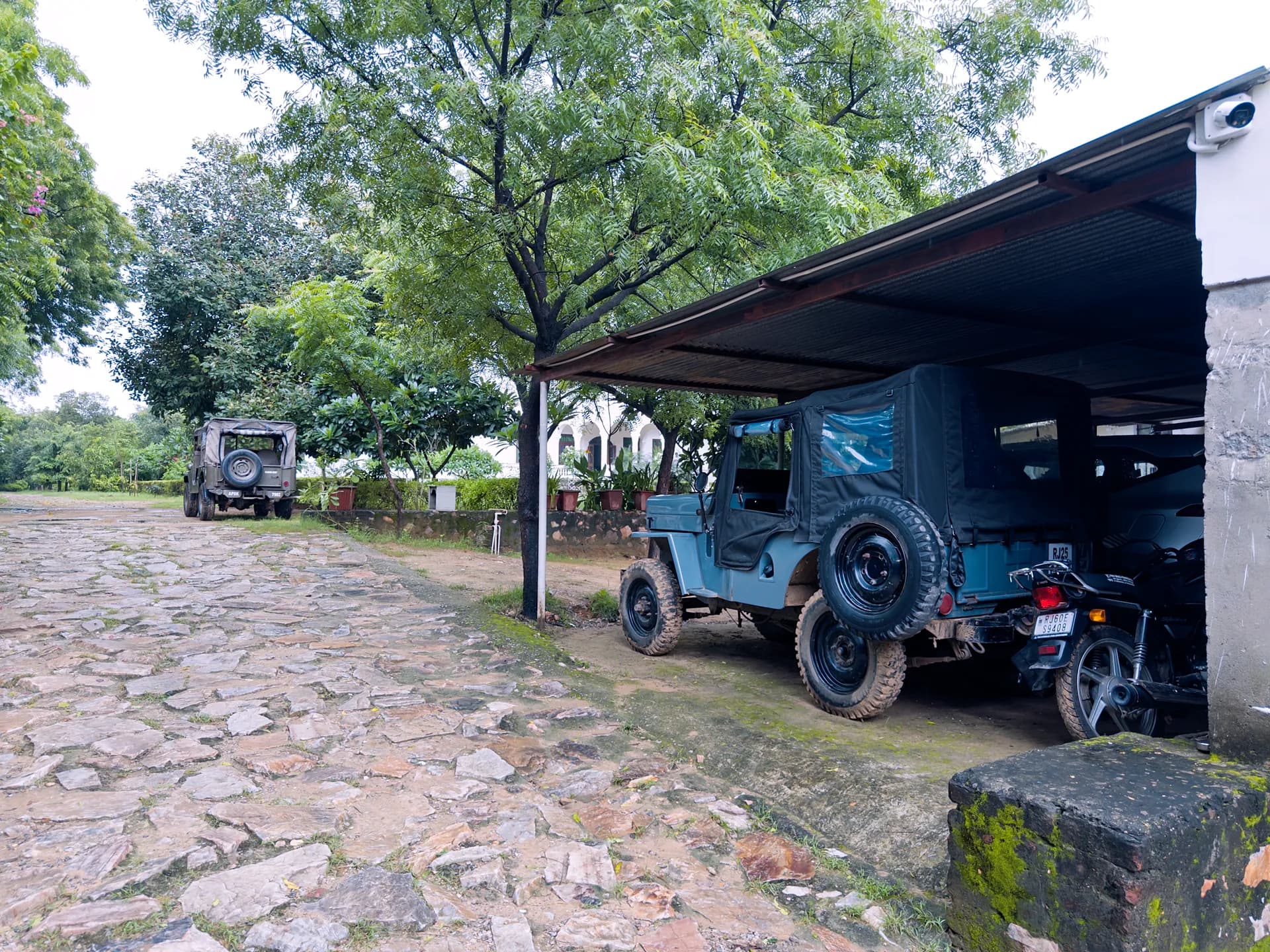Property photo - Entrance and Parking
