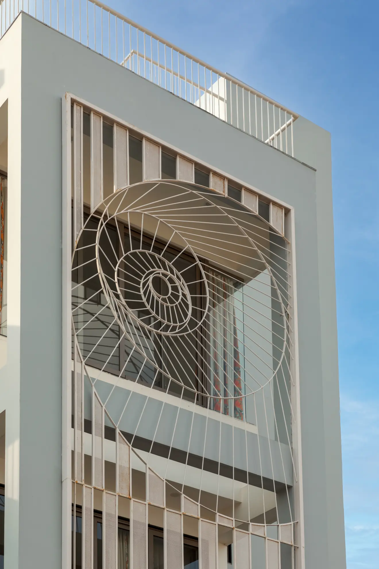 Property photo - Entrance and Parking