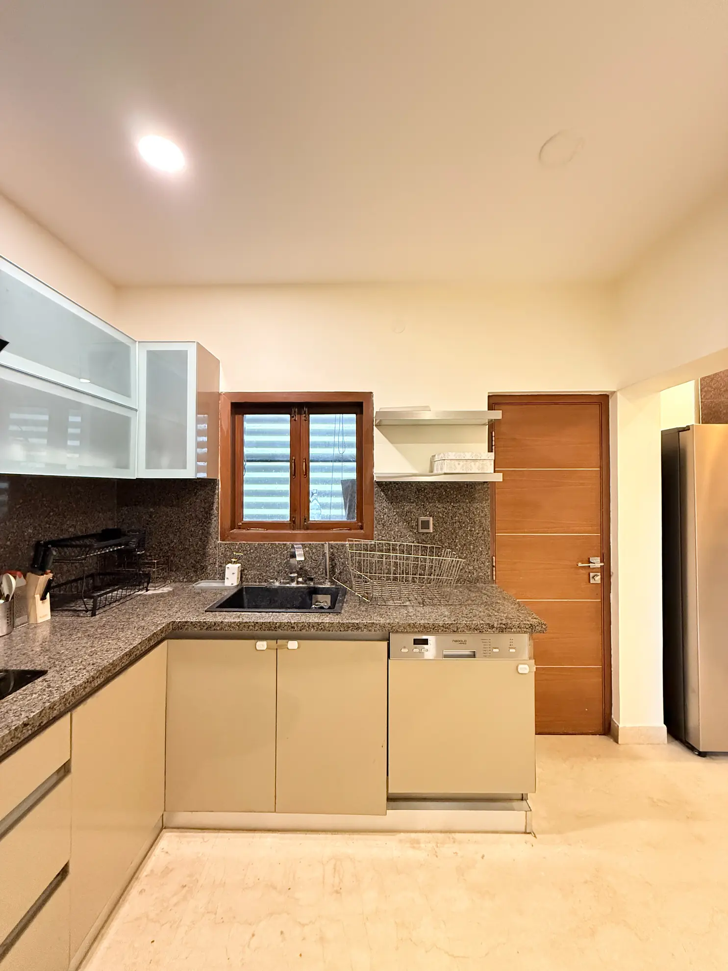 Property photo - Kitchen