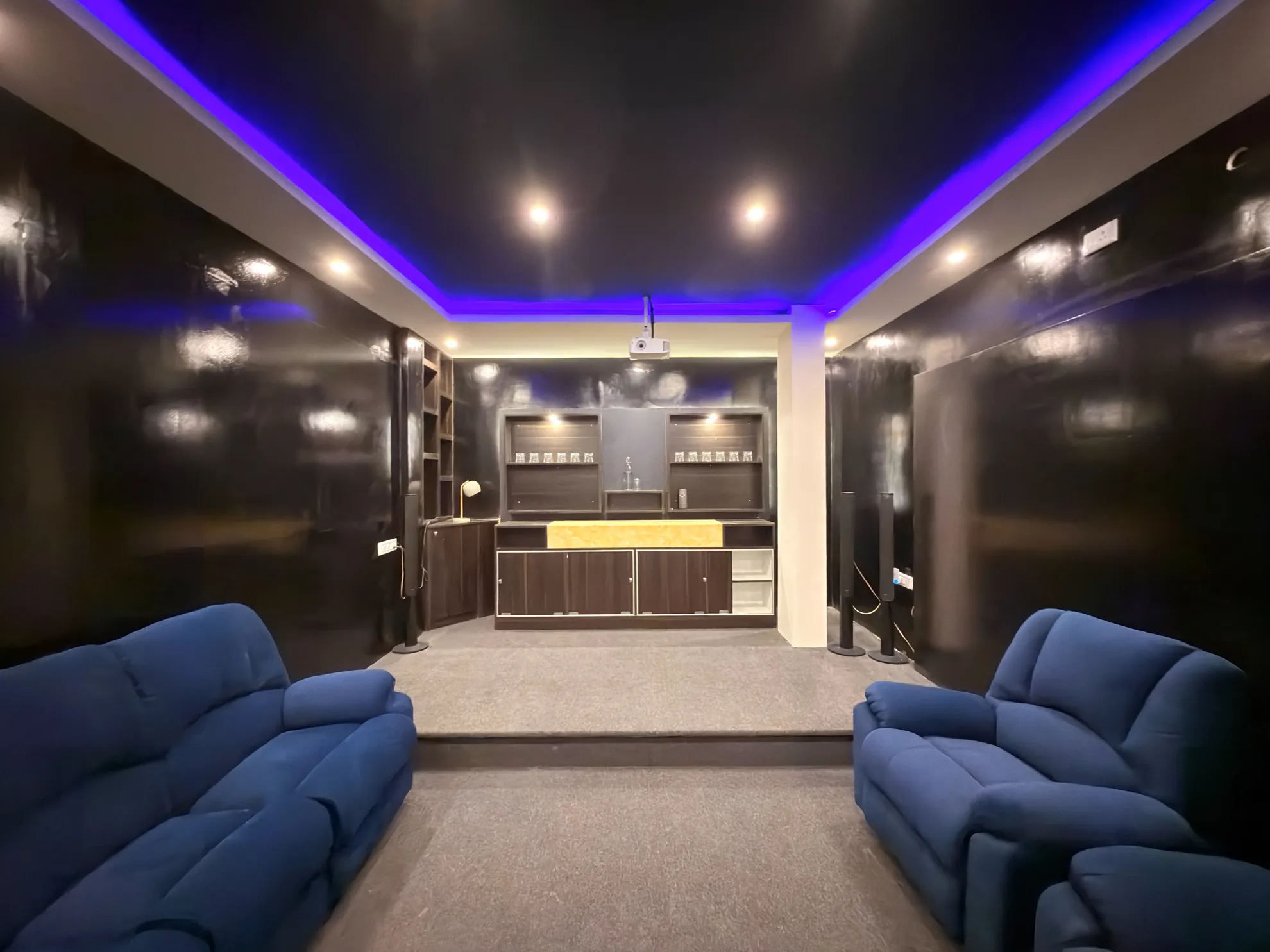 Property photo - Private Theatre