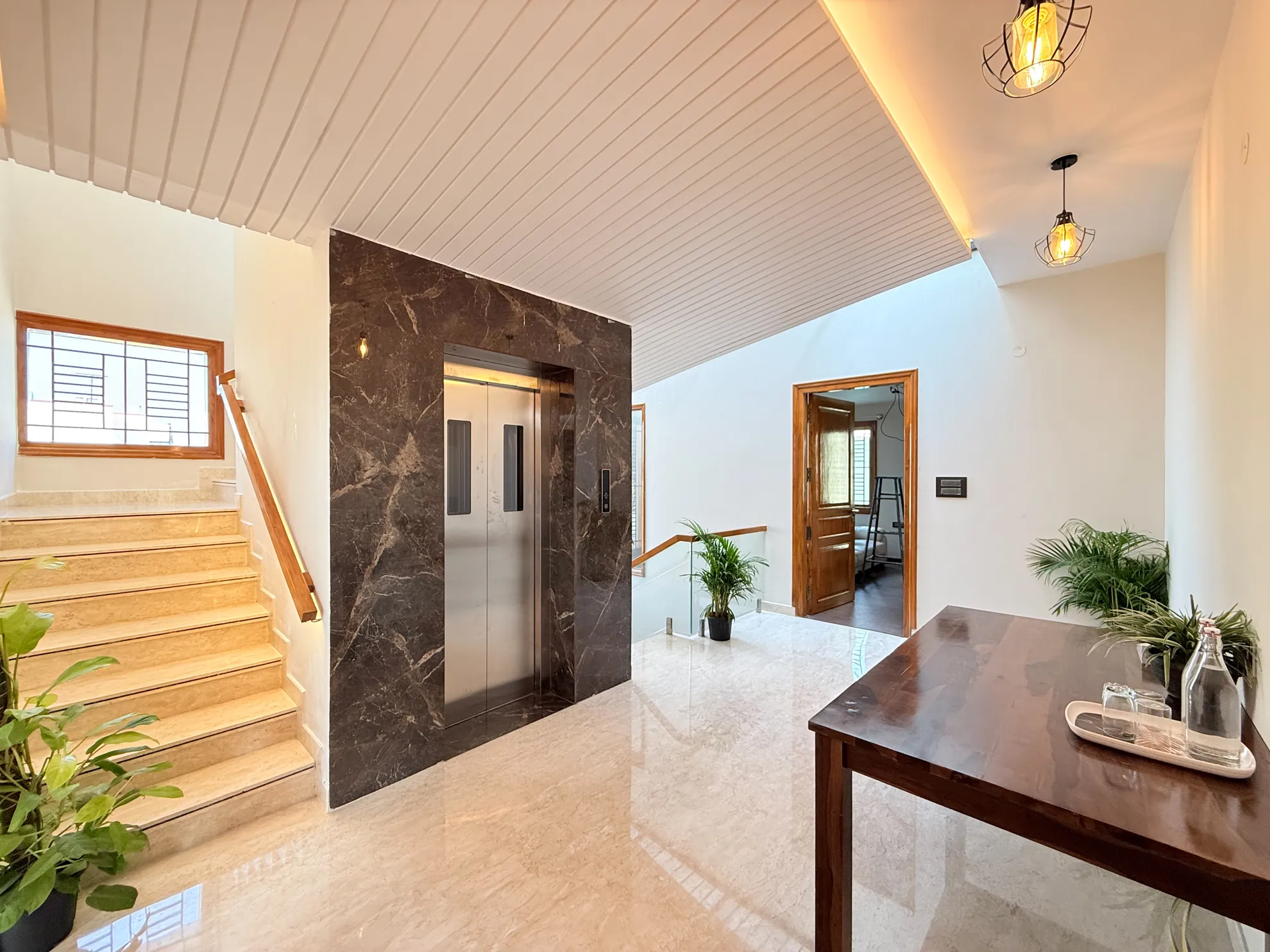 Property photo - Lounge