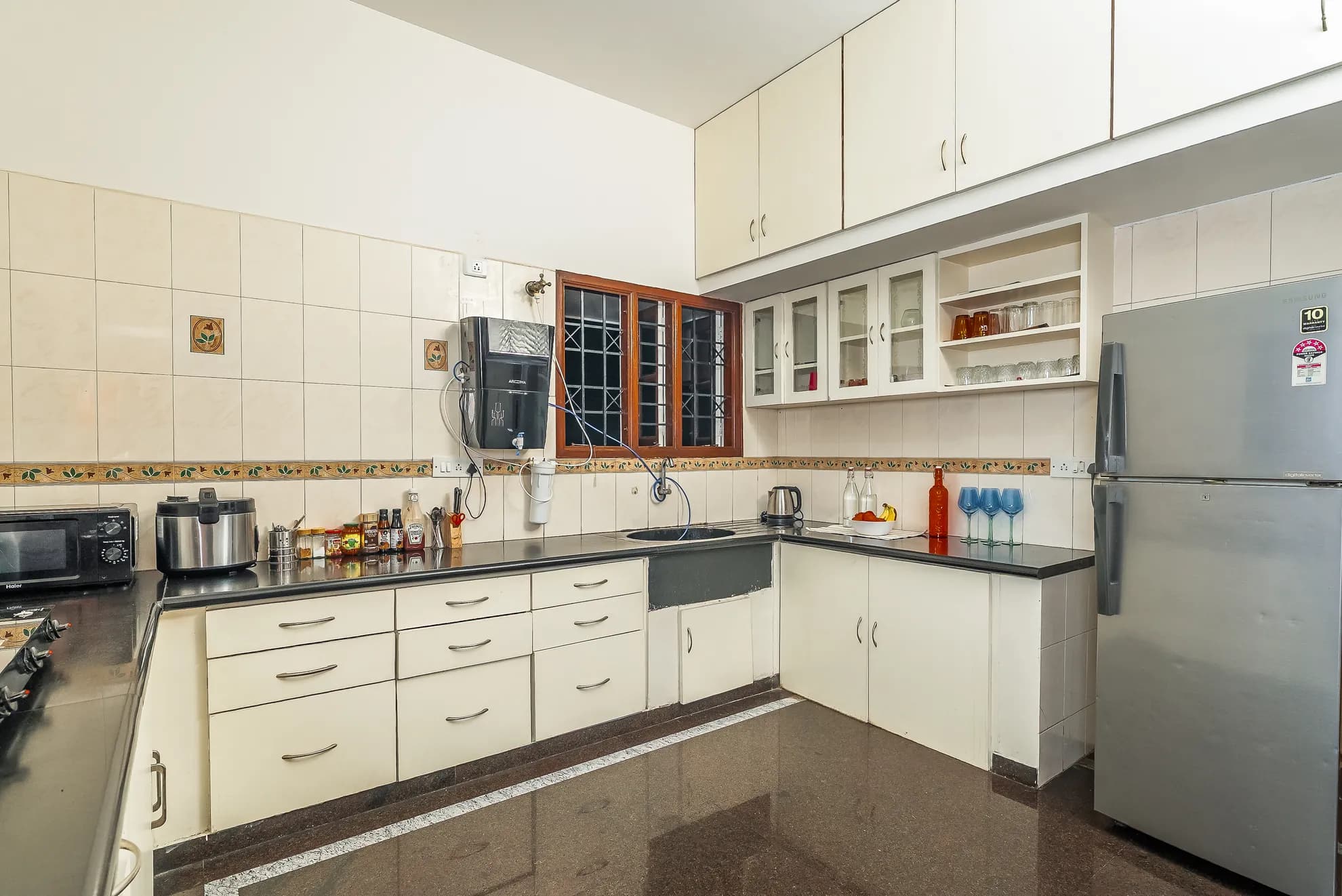 Property photo - Kitchen