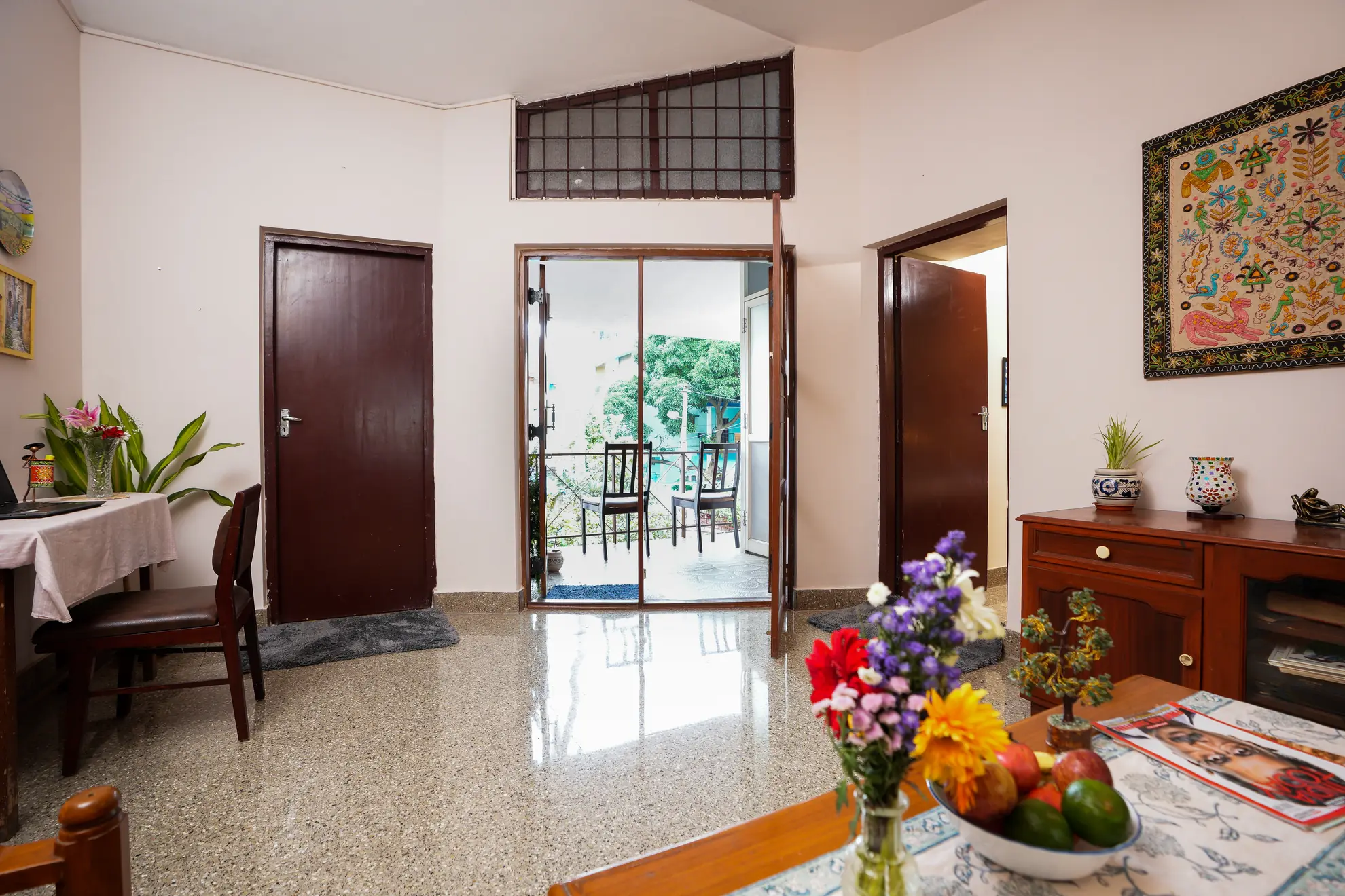 Property photo - Lounge