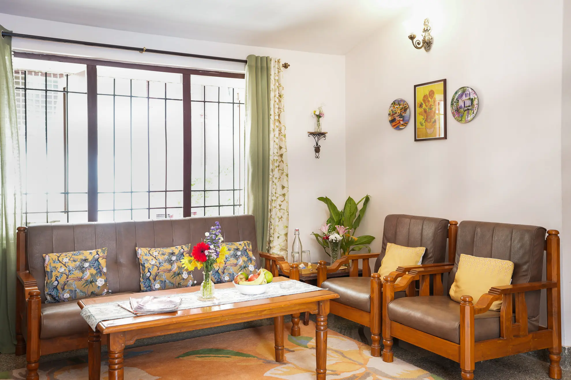 Property photo - Lounge