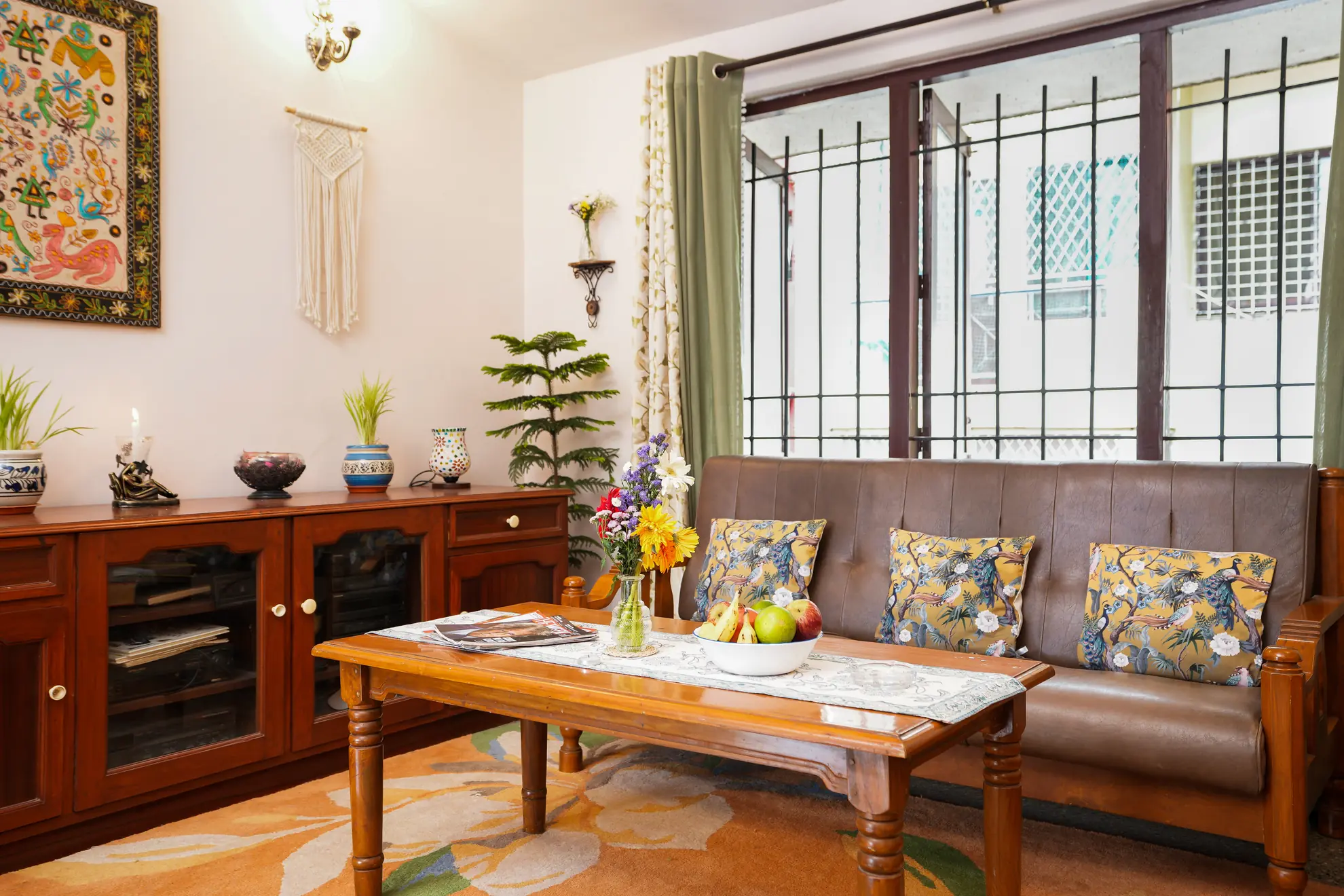 Property photo - Lounge