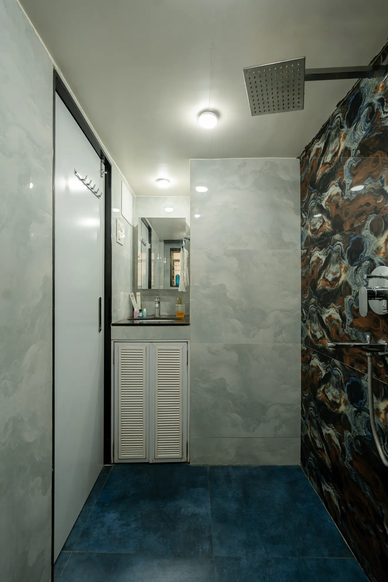 First Bedroom extra 5