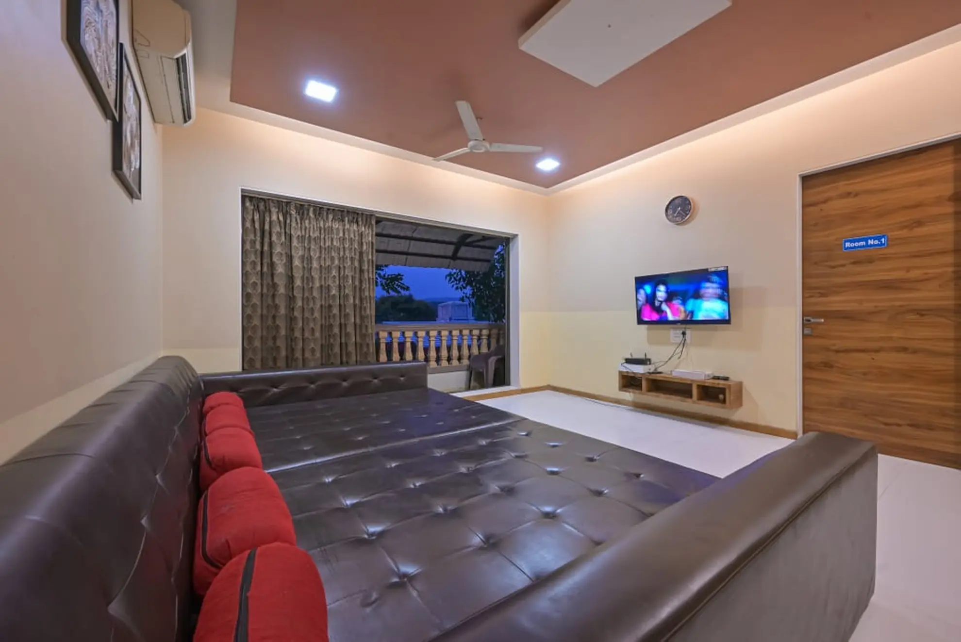 Property photo - Living Area