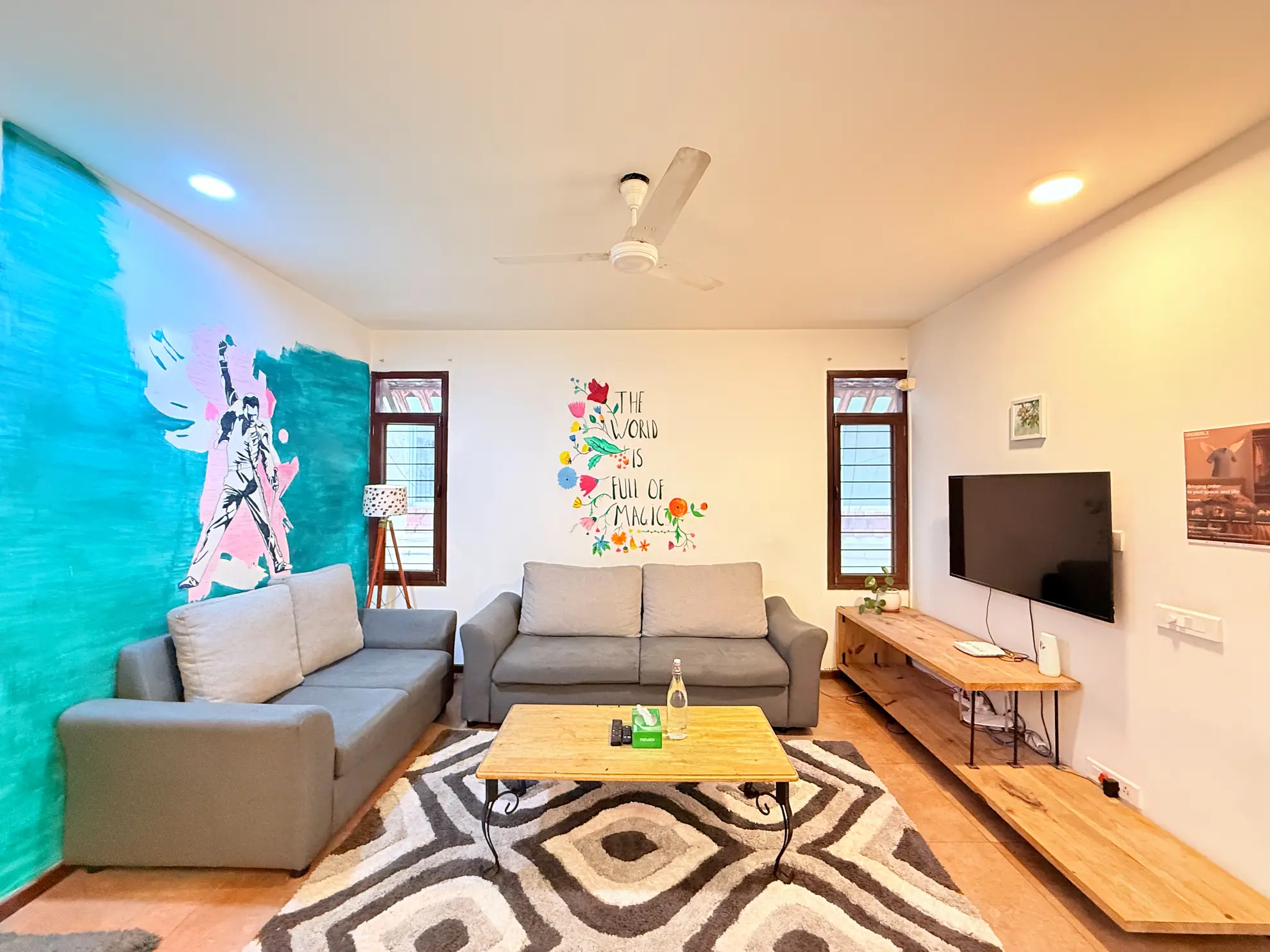 Property photo - Lounge