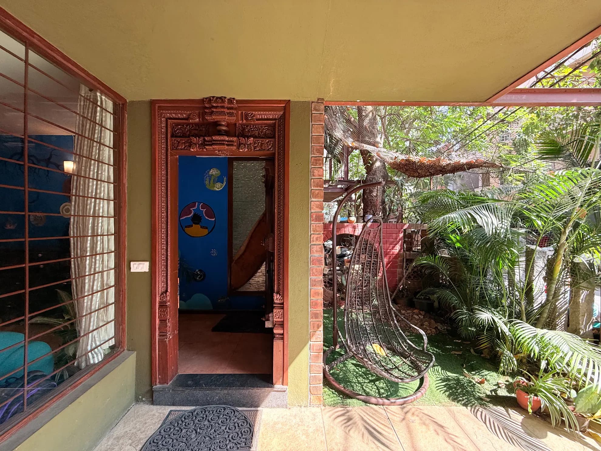 Property photo - Entrance and Parking