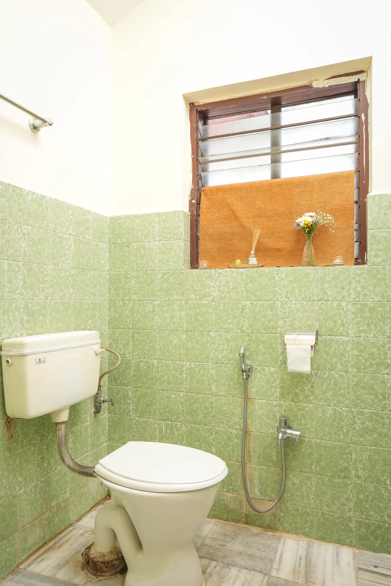 Second Bedroom extra 6