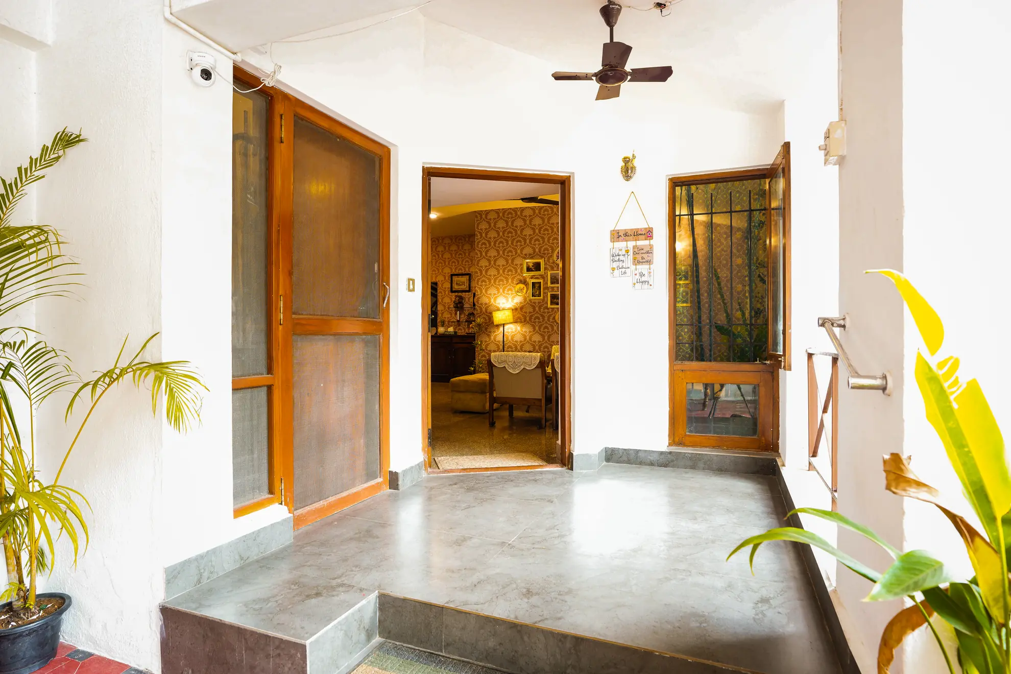 Entrance and Parking 3