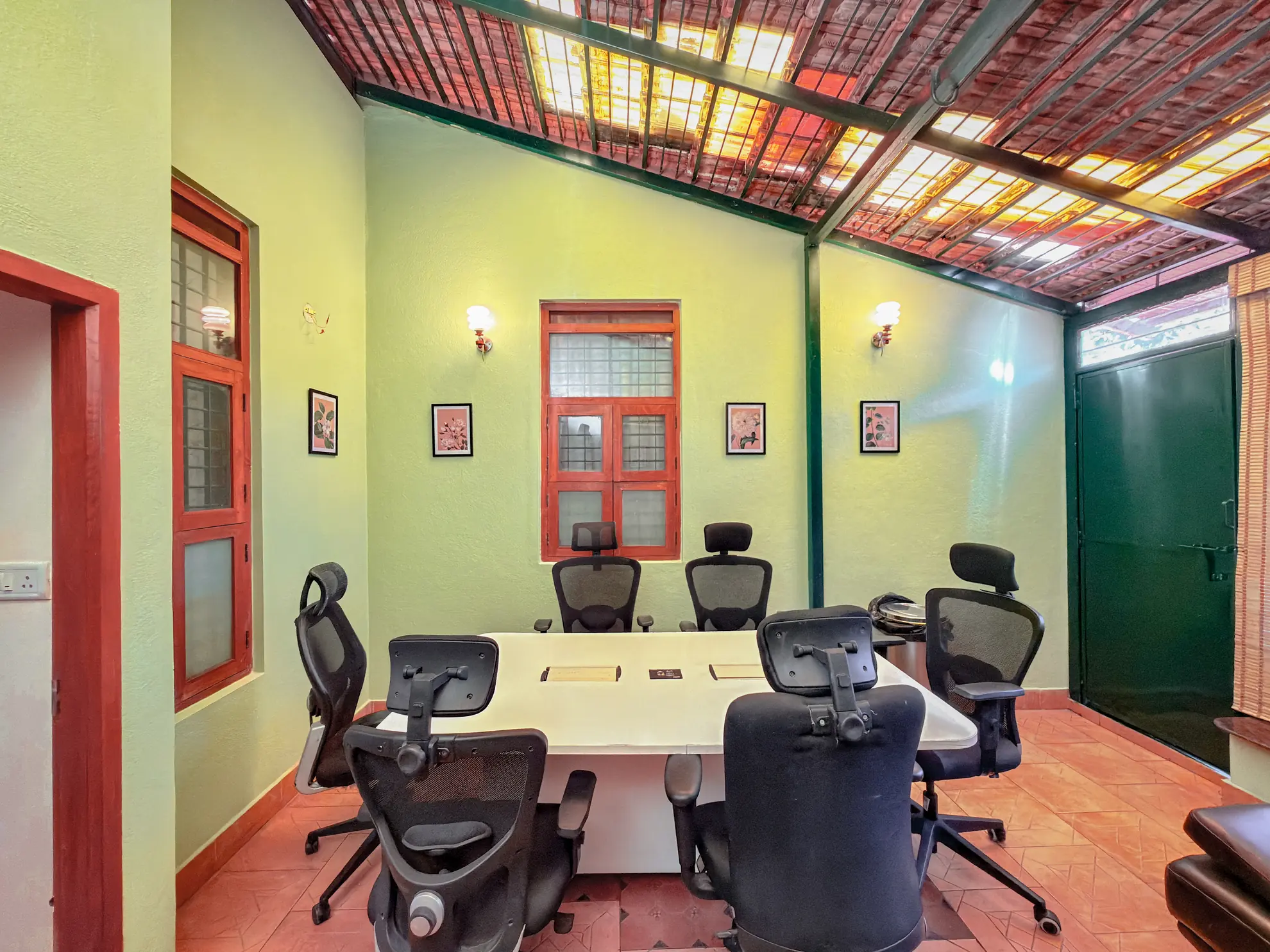 Property photo - Workspace