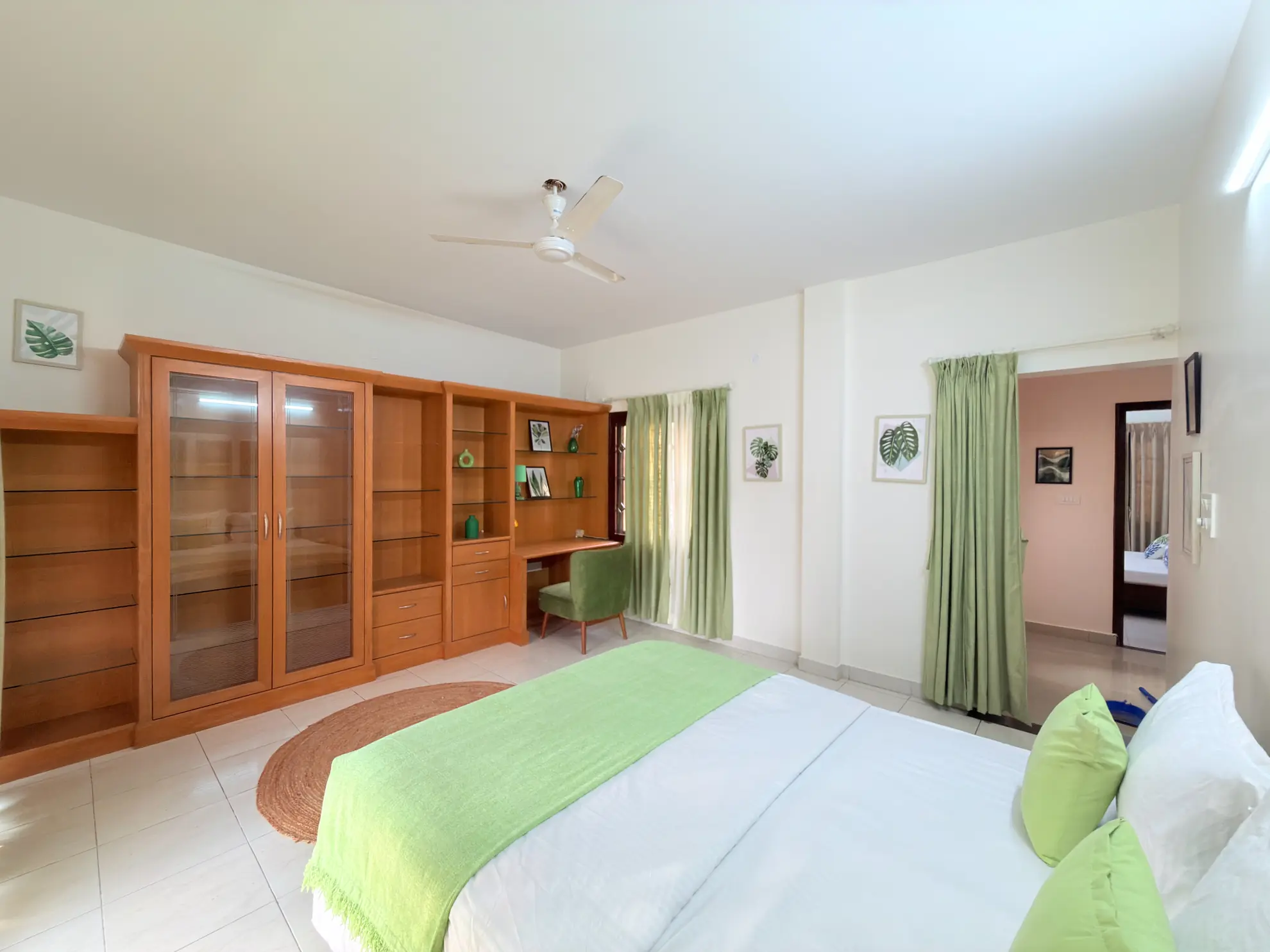 First Bedroom extra 2