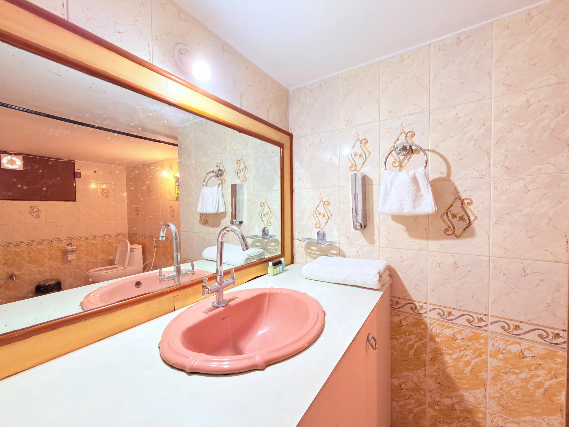 First Bedroom extra 3