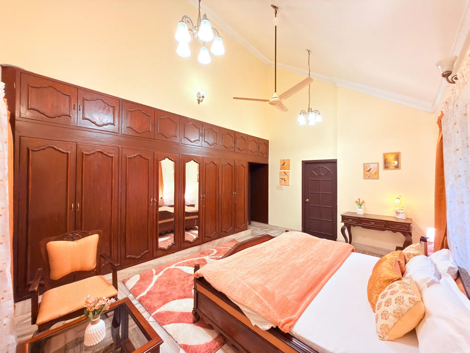 First Bedroom extra 2