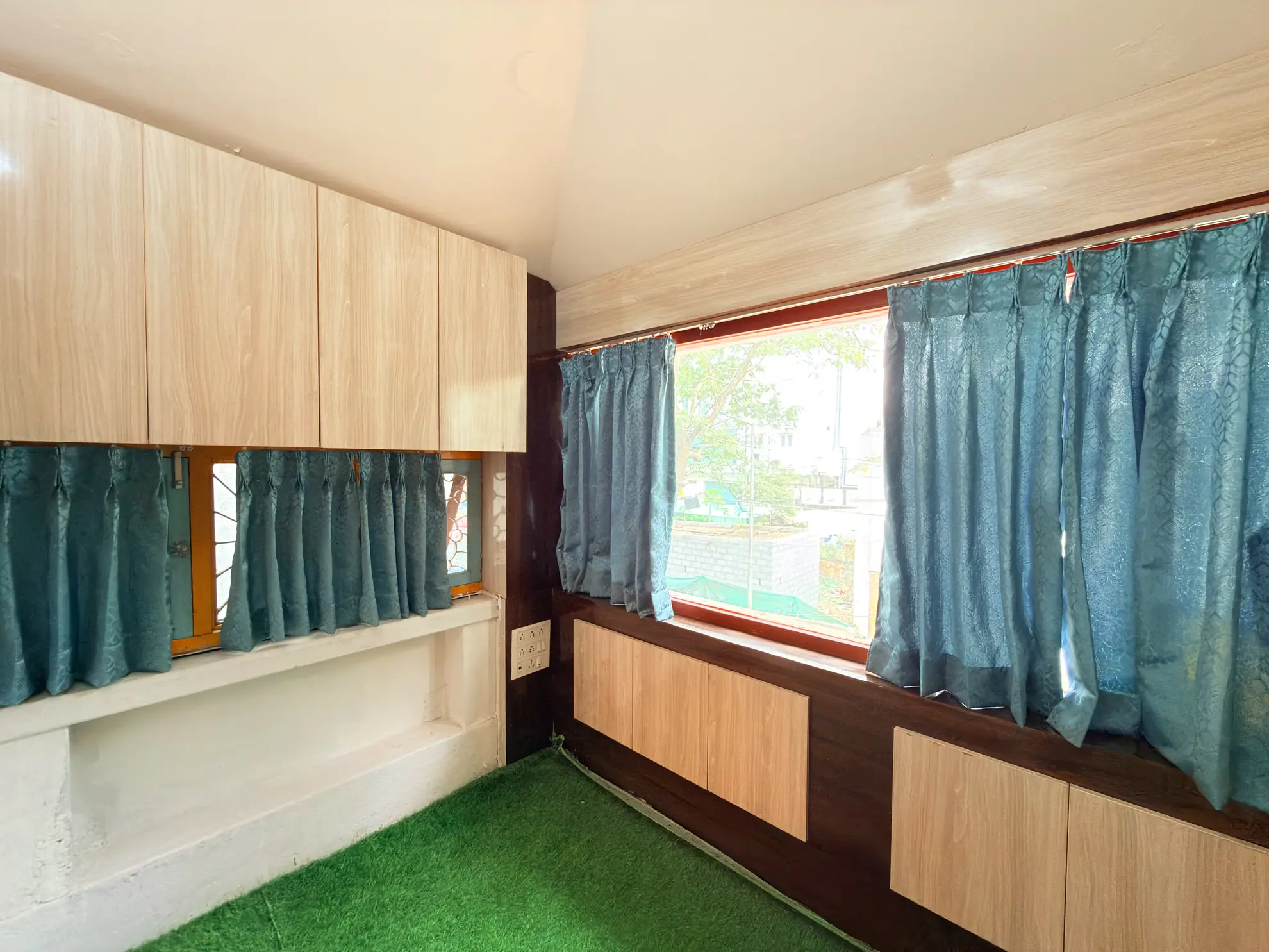 Second Bedroom extra 11