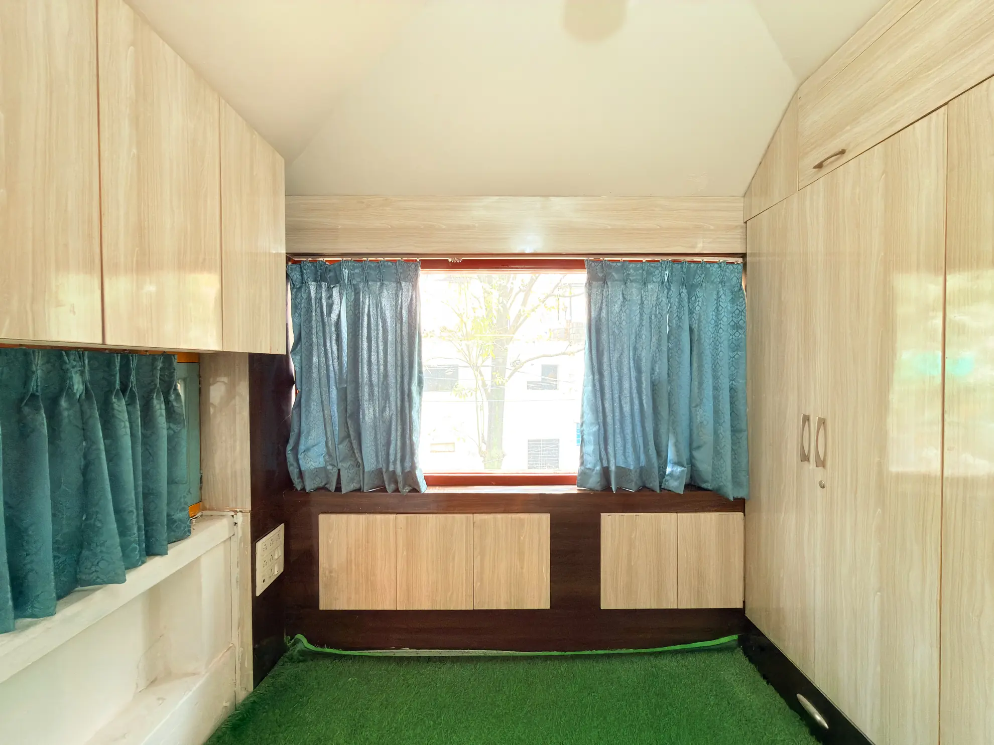 Second Bedroom extra 9