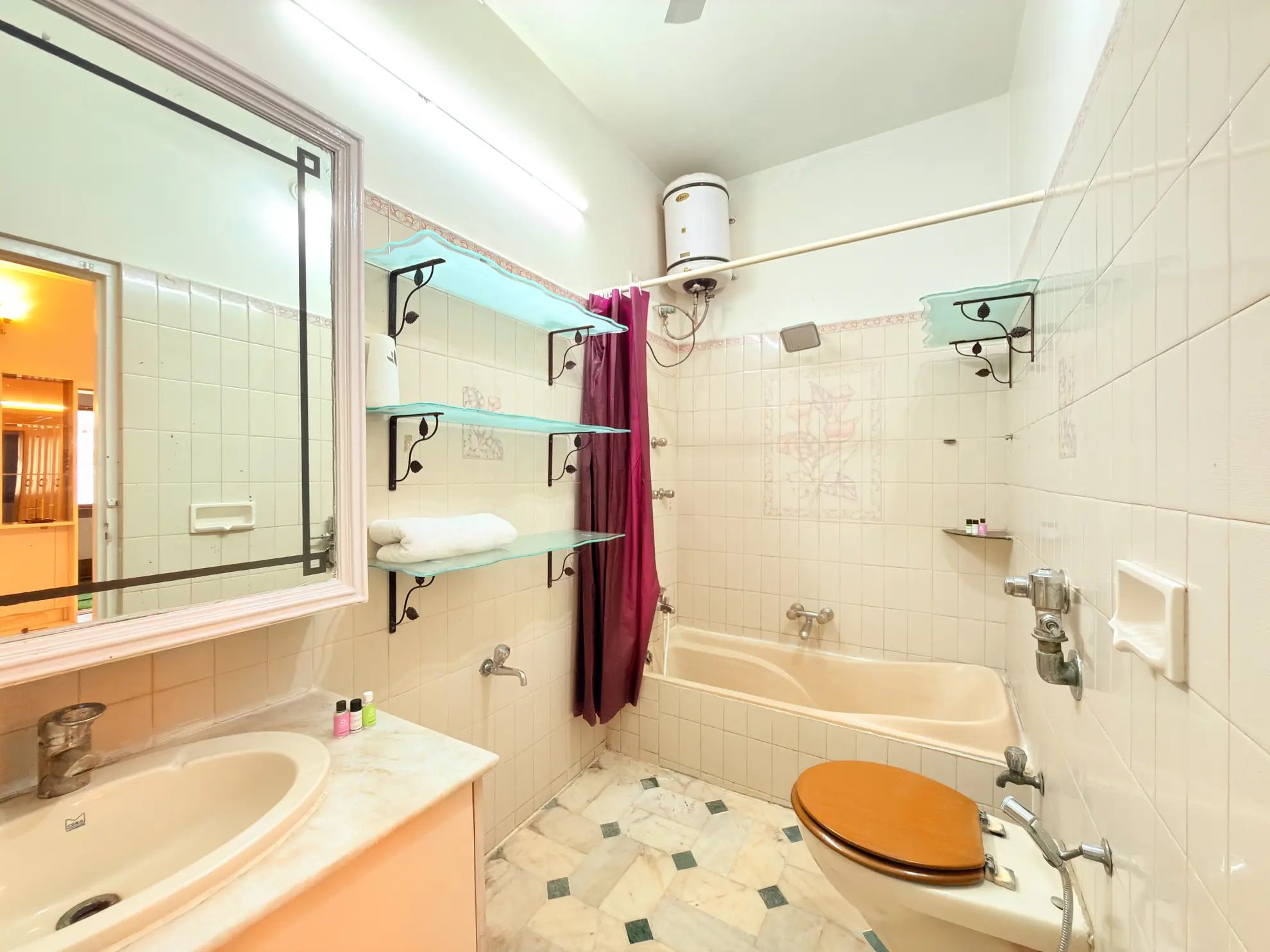 Second Bedroom extra 4