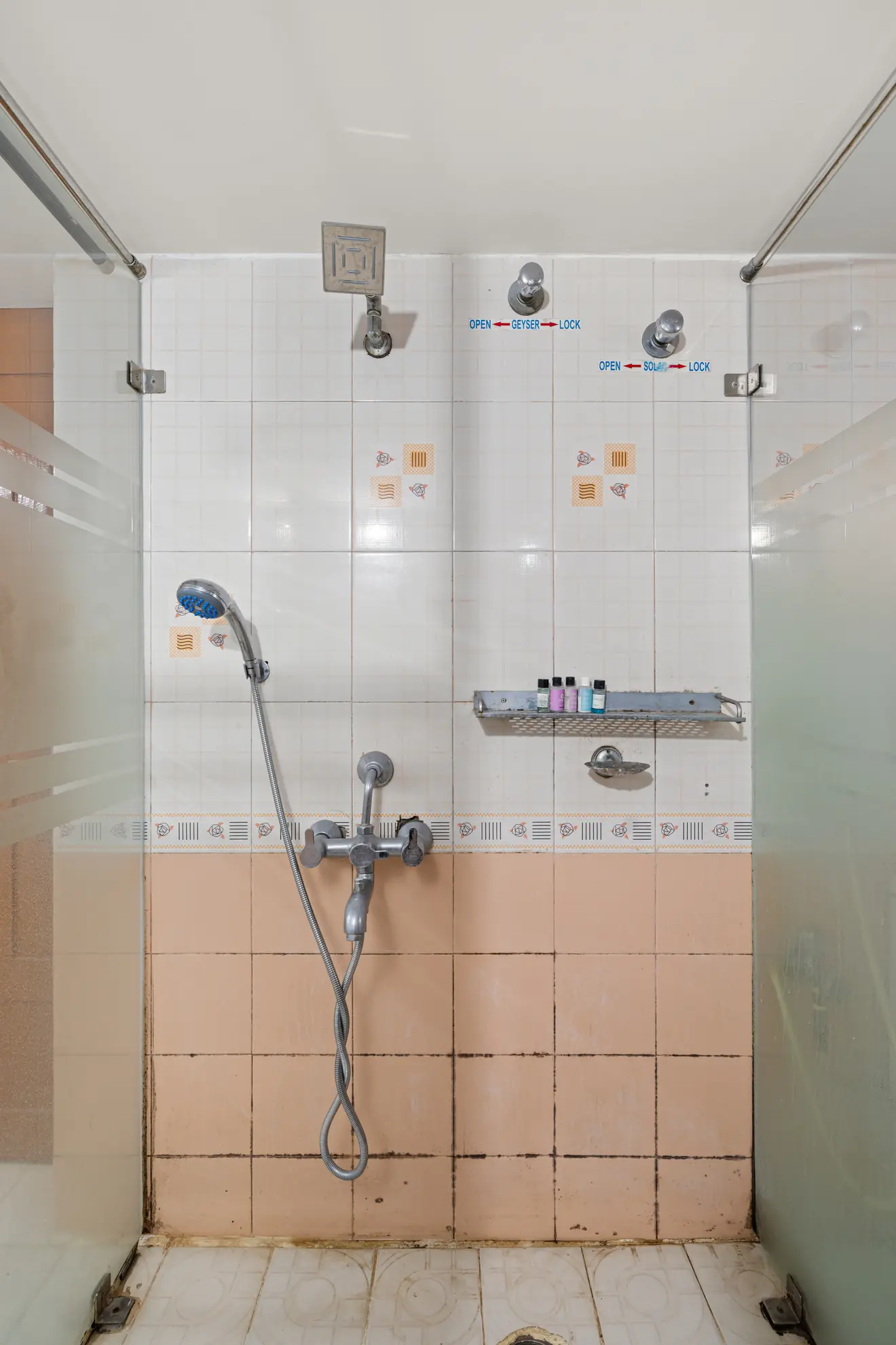 Third Bedroom 10 at Lucent Luxe, Bengaluru