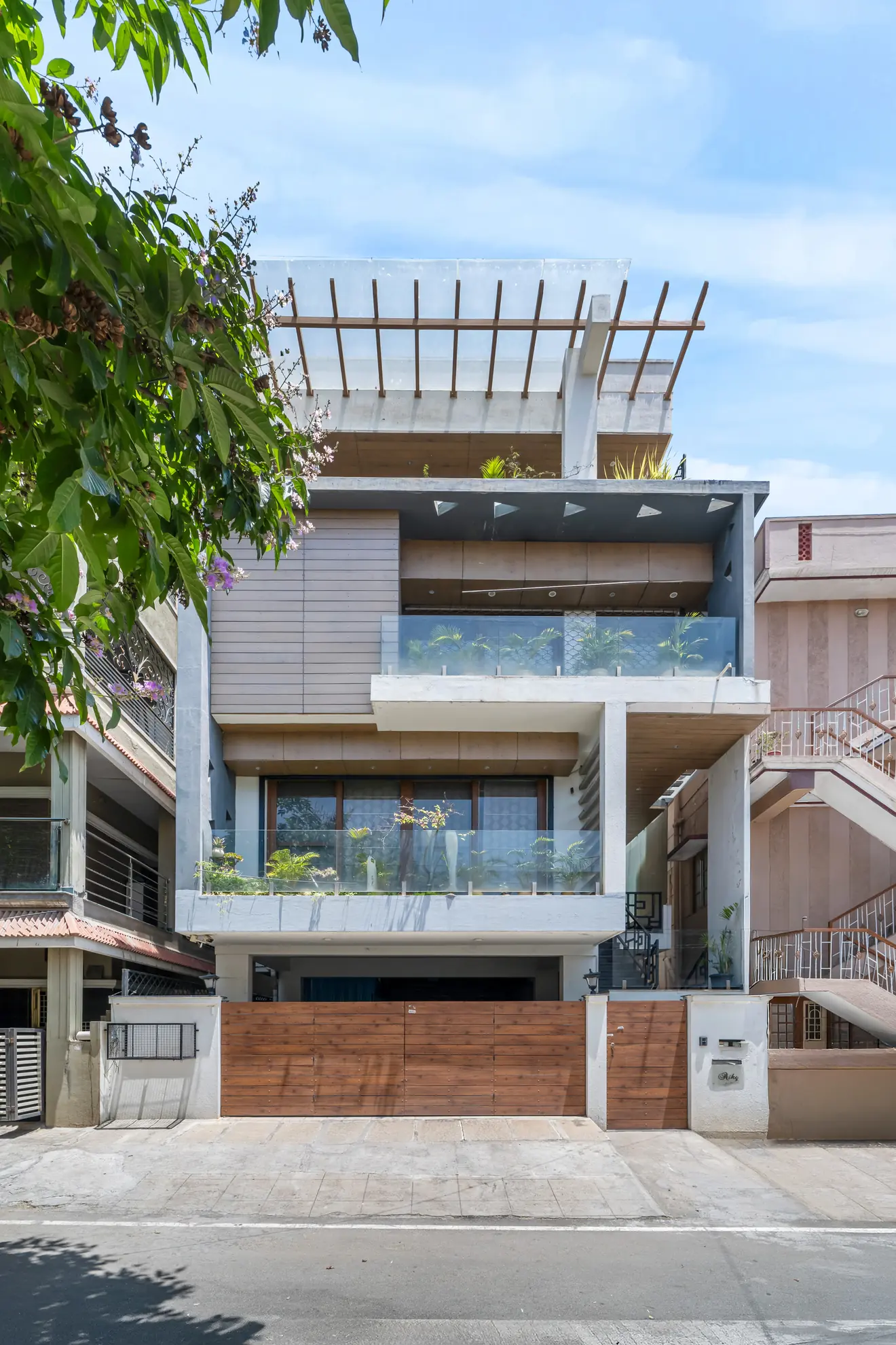 Entrance and Parking 1 at Modern Mirage, Bengaluru