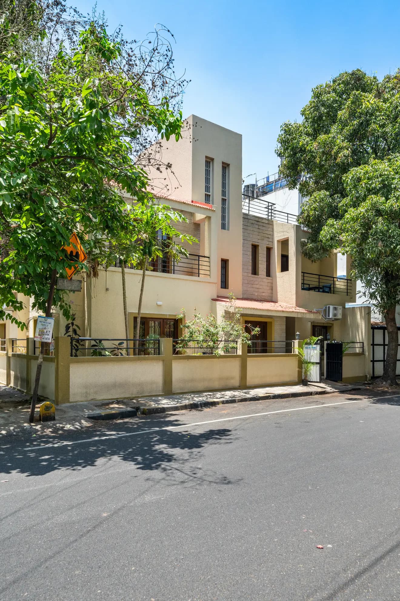 Entrance and Parking 1 at Mosaic Manor, Bengaluru