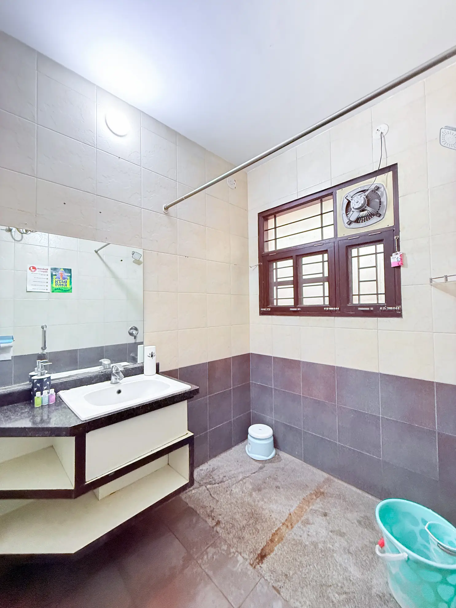 Second Bedroom 9 at Lagoon Luxe, Bengaluru
