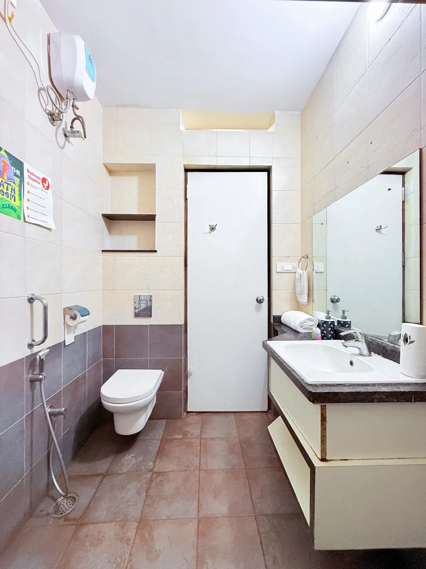 Second Bedroom 8 at Lagoon Luxe, Bengaluru