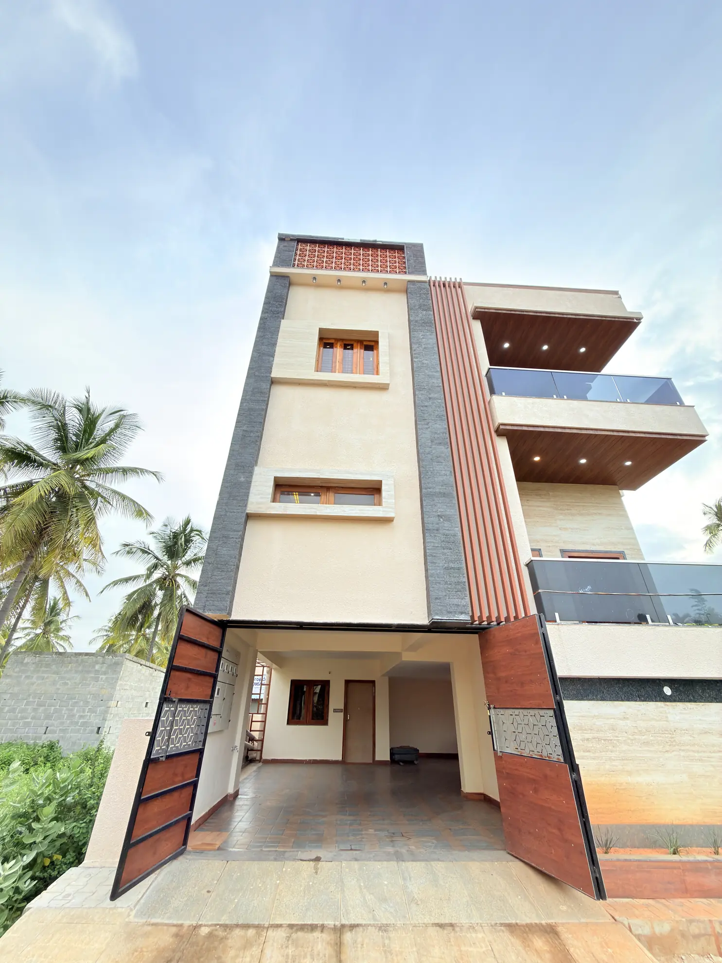 Entrance and Parking 8 at Palm Breeze, Bengaluru