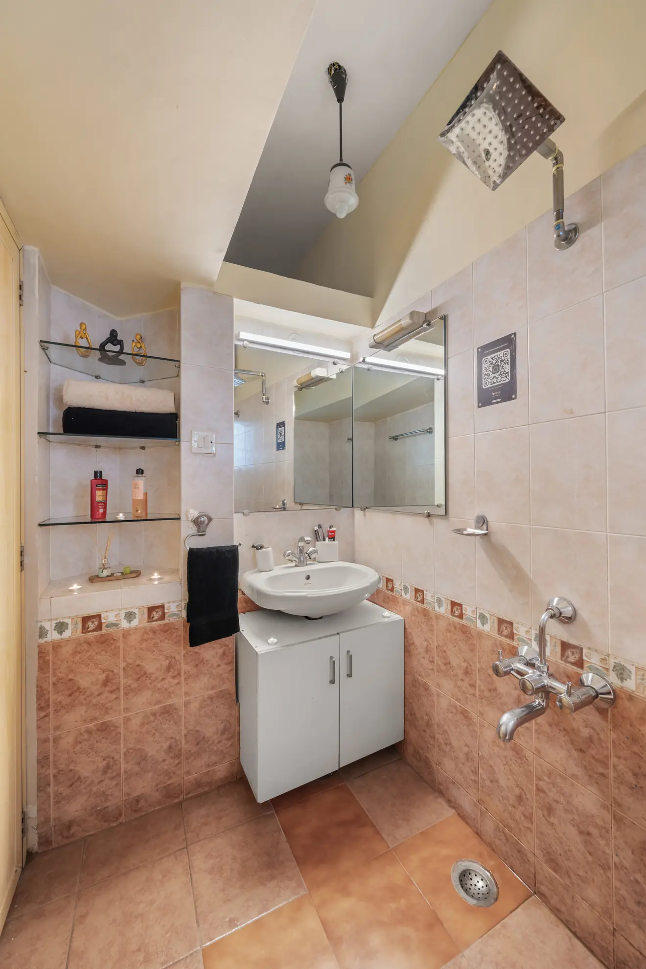Fourth Bedroom 10 at Vintage Haven, Bengaluru